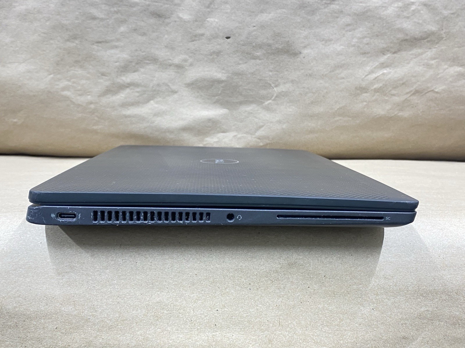 Dell Latitude 7320 – 13″ 1920×1080 – i7-1185G7 – 16GB – 256GB SSD – Win 11 Pro