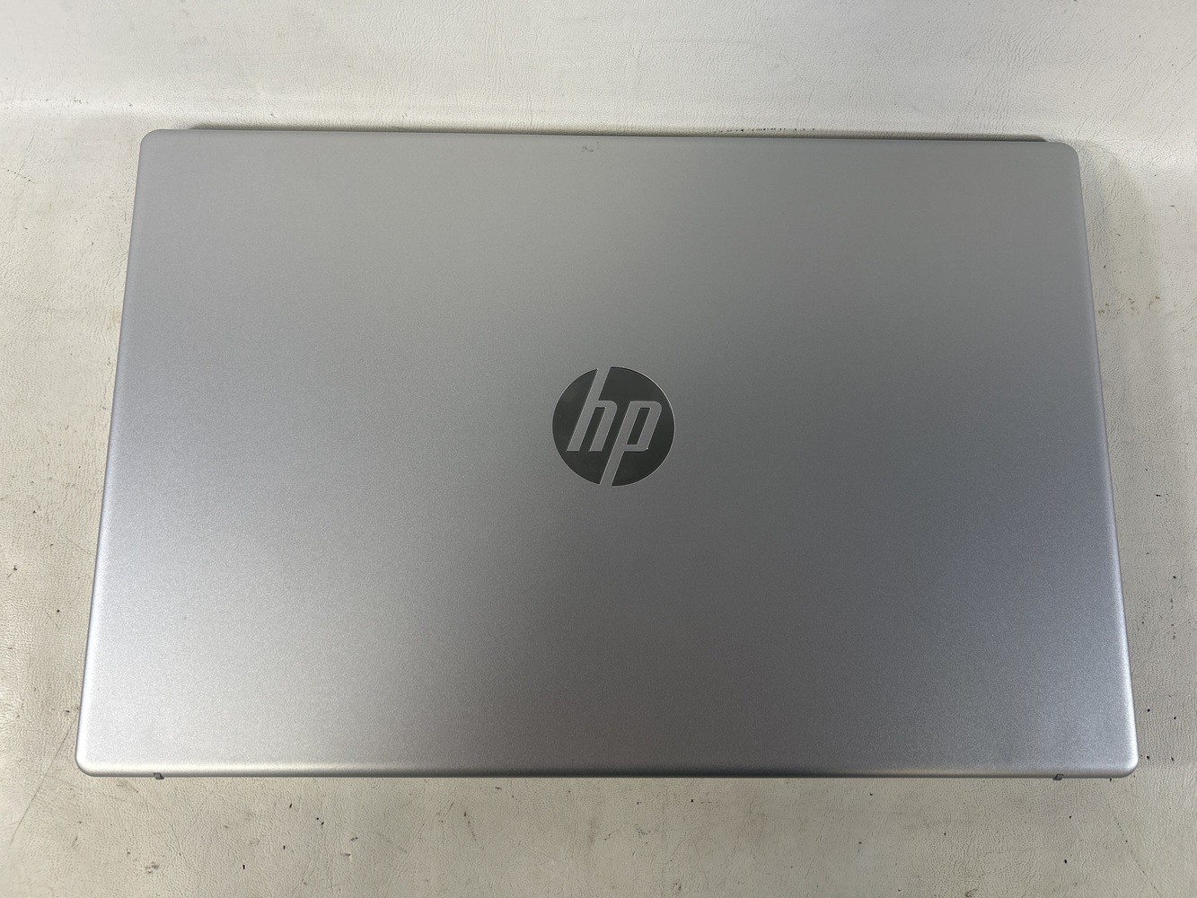 HP 15-fd0133wm 15.6″ Laptop, Intel i3 13th gen 8GB RAM 256GB SSD Silver