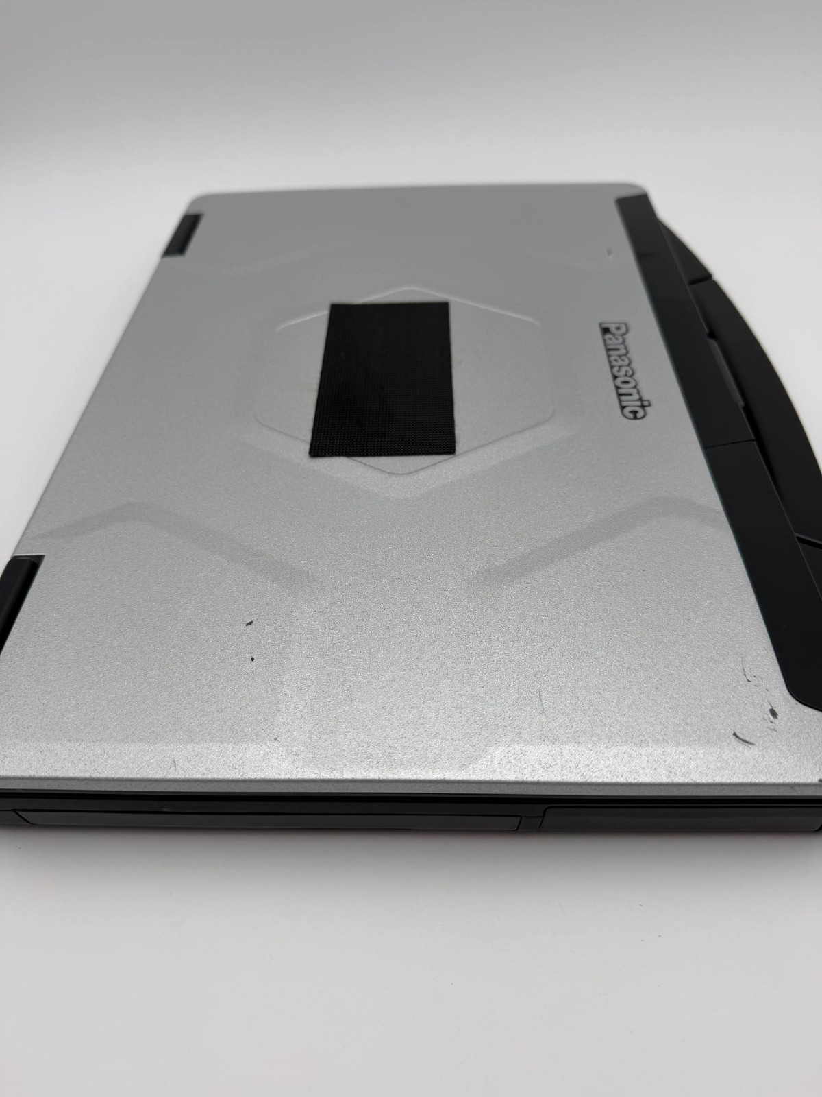 Panasonic Toughbook CF-54 TOUCHSCREEN i5-7300 8GB 256GB SSD Win10pro