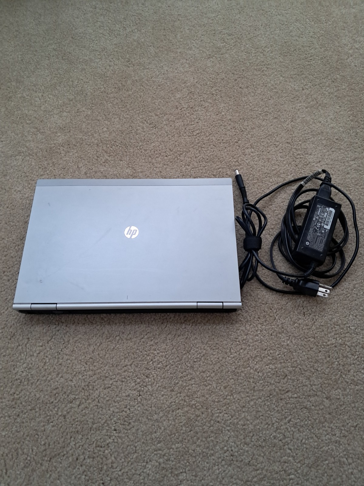 HP EliteBook 8470p 14″ Intel Core i5 Win7 Pro Webcam Wi-Fi Silver