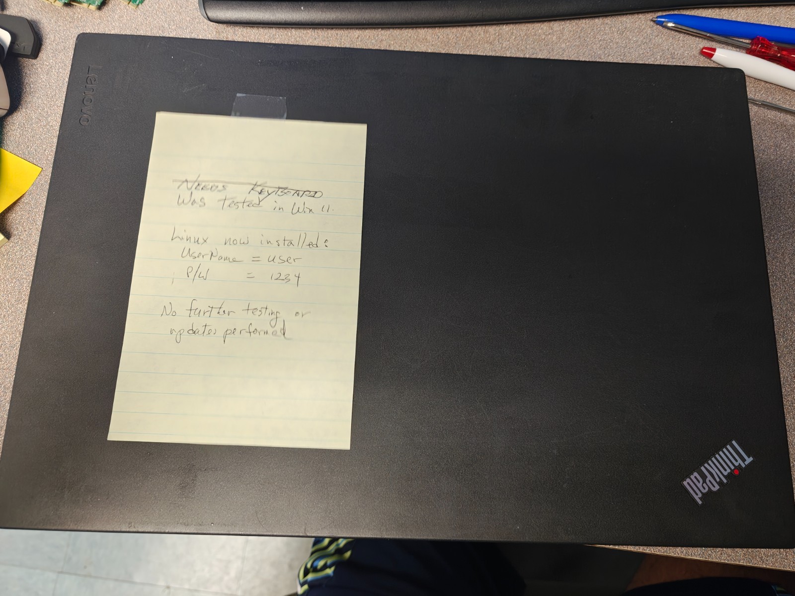 Lenovo ThinkPad T460 14 Inch ( 500GB HDD, Intel Core i5 6th Gen., 2.40GHz, 4GB )