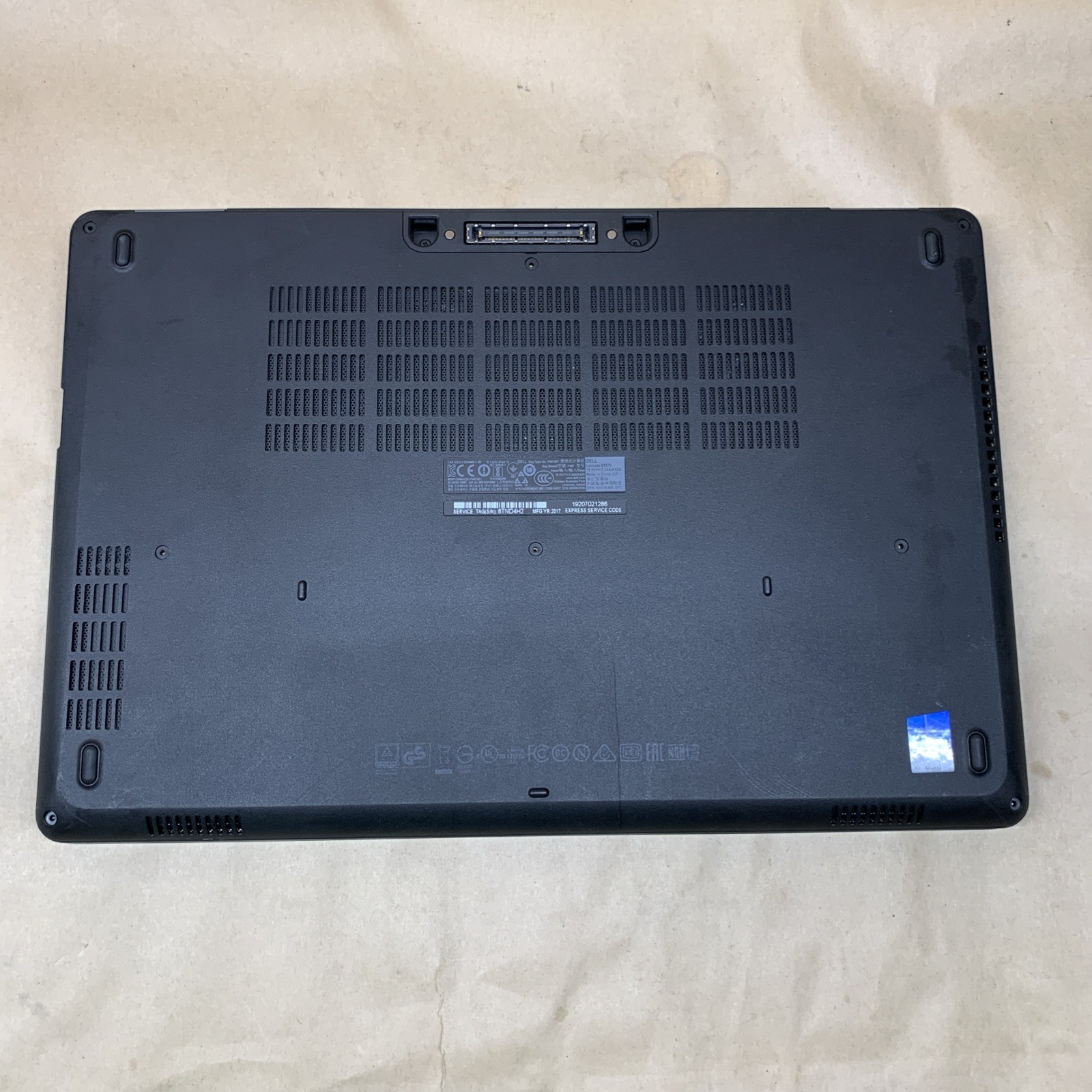 Dell Latitude E5570 i5-6440HQ@2.6GHz, 16GB RAM, No SSD, No OS