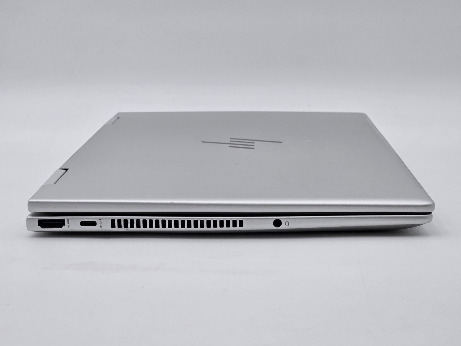 HP Envy x360 14-es1013dx 2-in-1 14″ FHD Touch 5 120U 512GB SSD 8GB W11 FPR