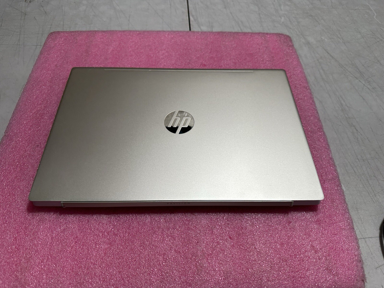 HP G7BSKU1#ABA Laptop 15.6″ AMD A9-9425 Radeon R5 3.1GHz 16GB 256SSD Win10
