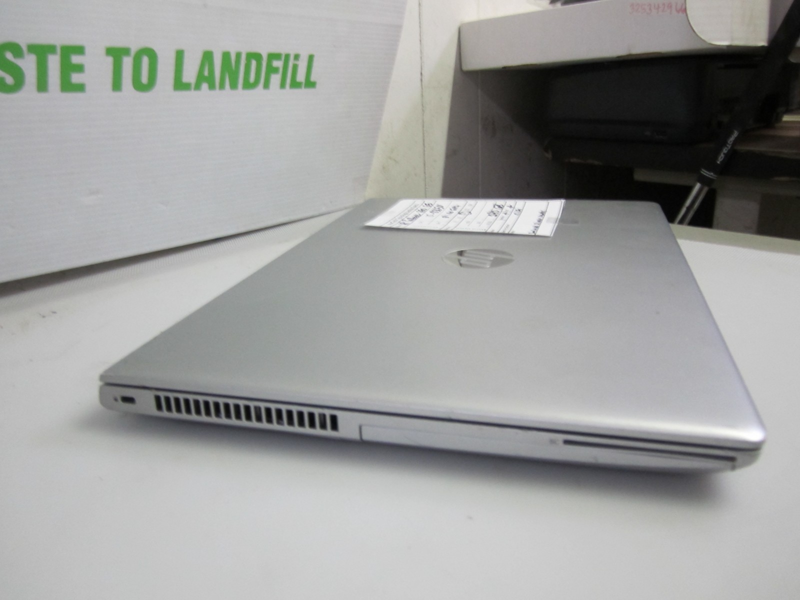 HP ProBook 650 G5 i5-8365U 1.60GHz 16GB 240GB Laptop NO OS + AC READ