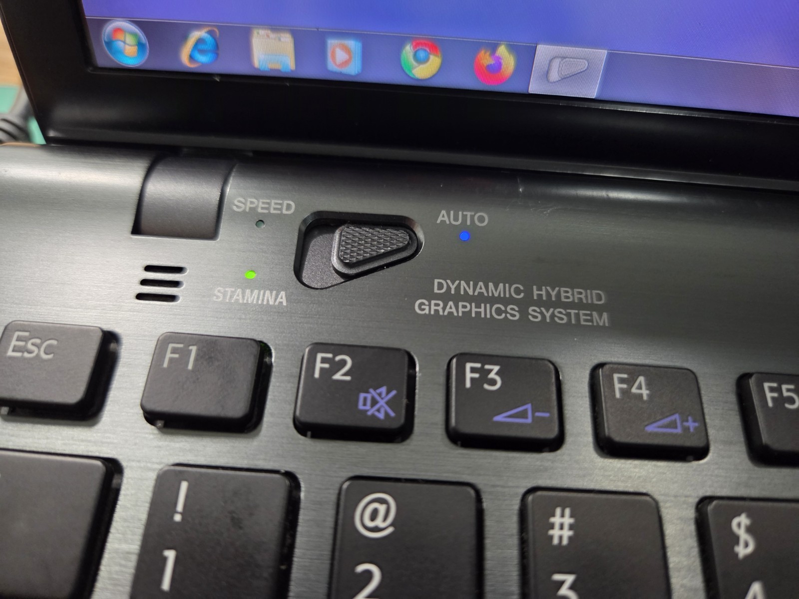 Sony Vaio VPCZ1290X Laptop Working Clean Repasted Win 7 Good Battery