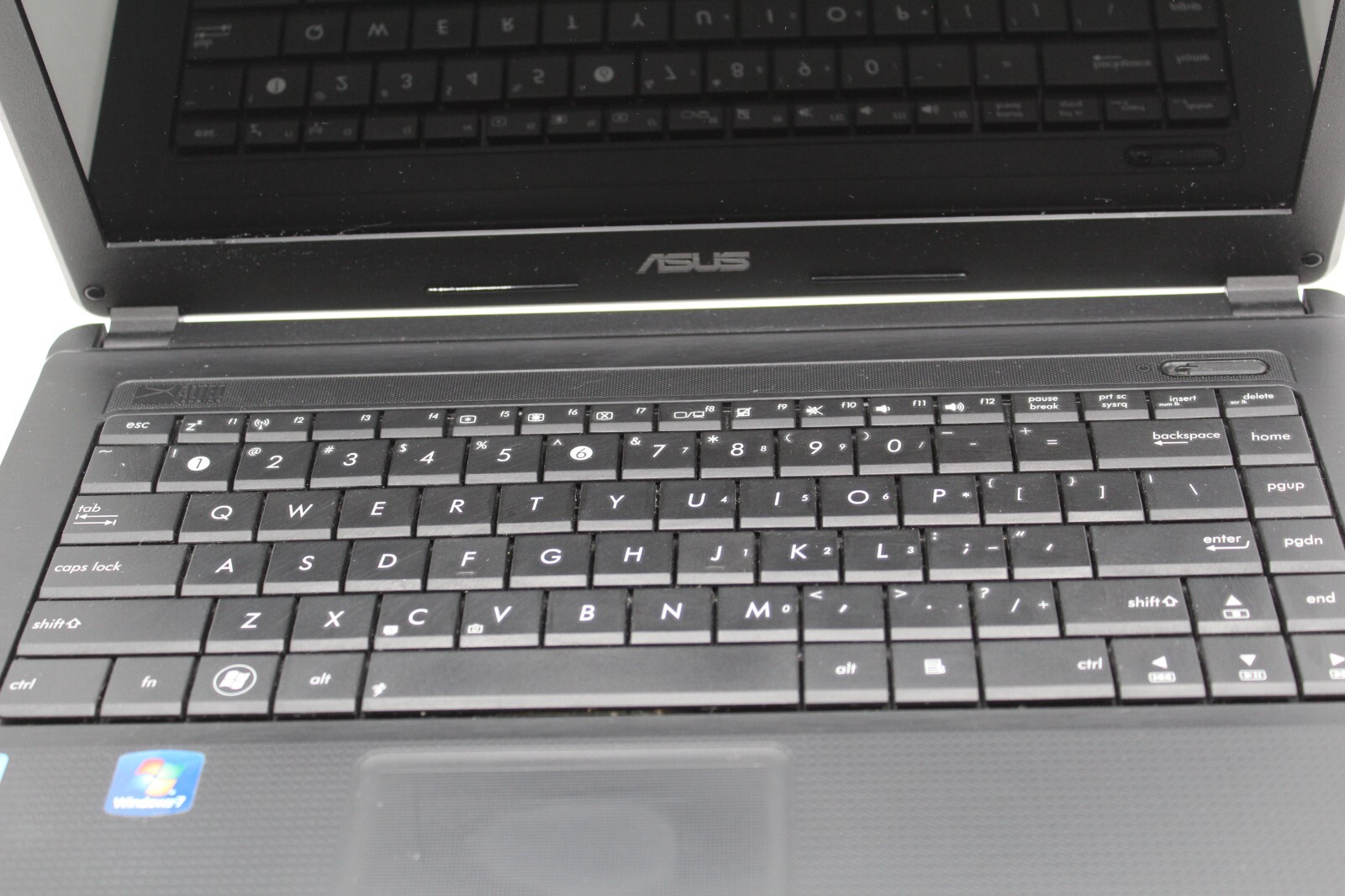 ASUS Tek K84L 14in 500 GB HD 4 GB RAM i3-2330M 30 day warranty No OS