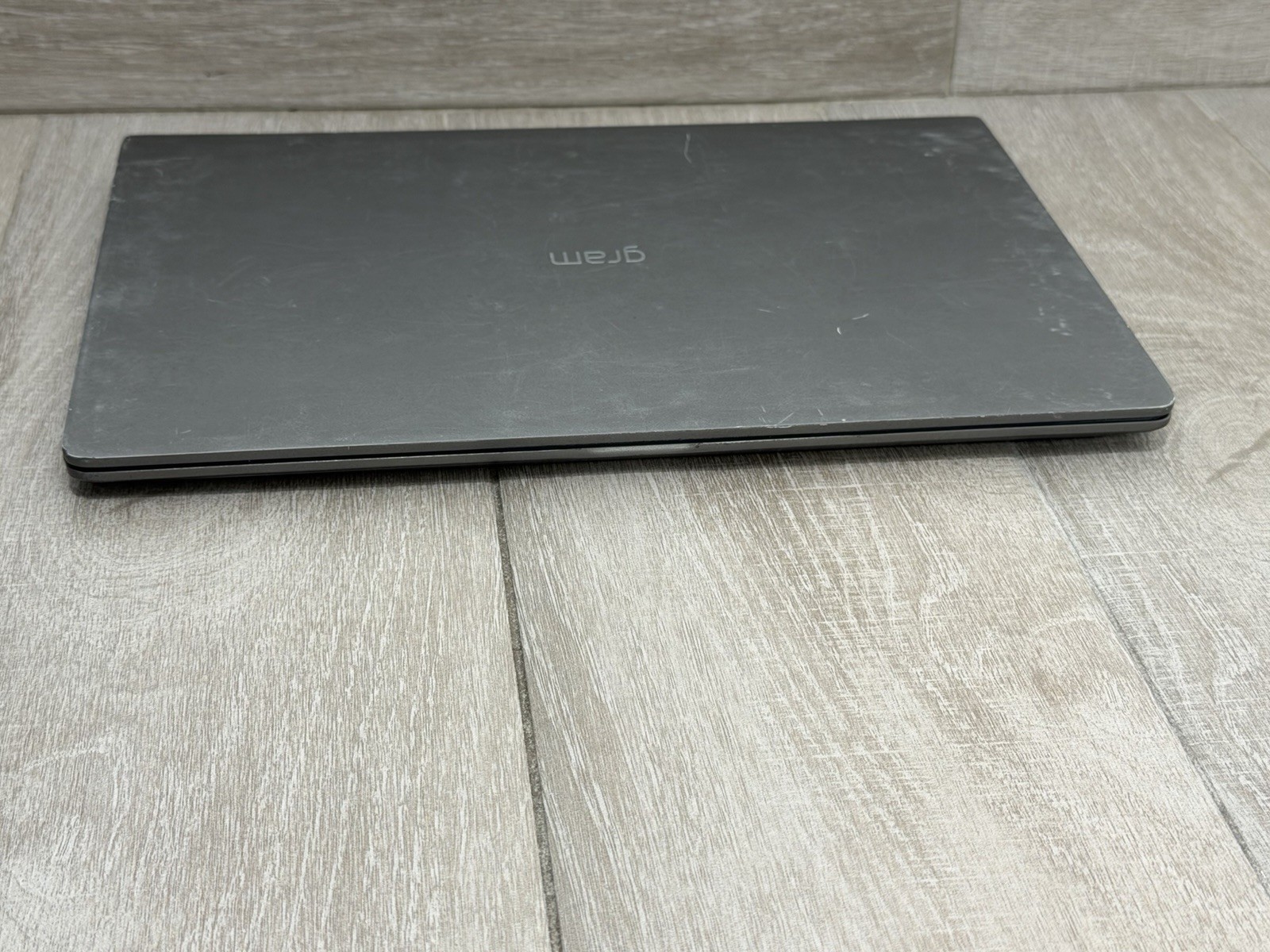 LG 13Z990-A. AAS5U1 13″ Touch Laptop Core i5-8265U 12GB RAM 256GB SSD Win-11