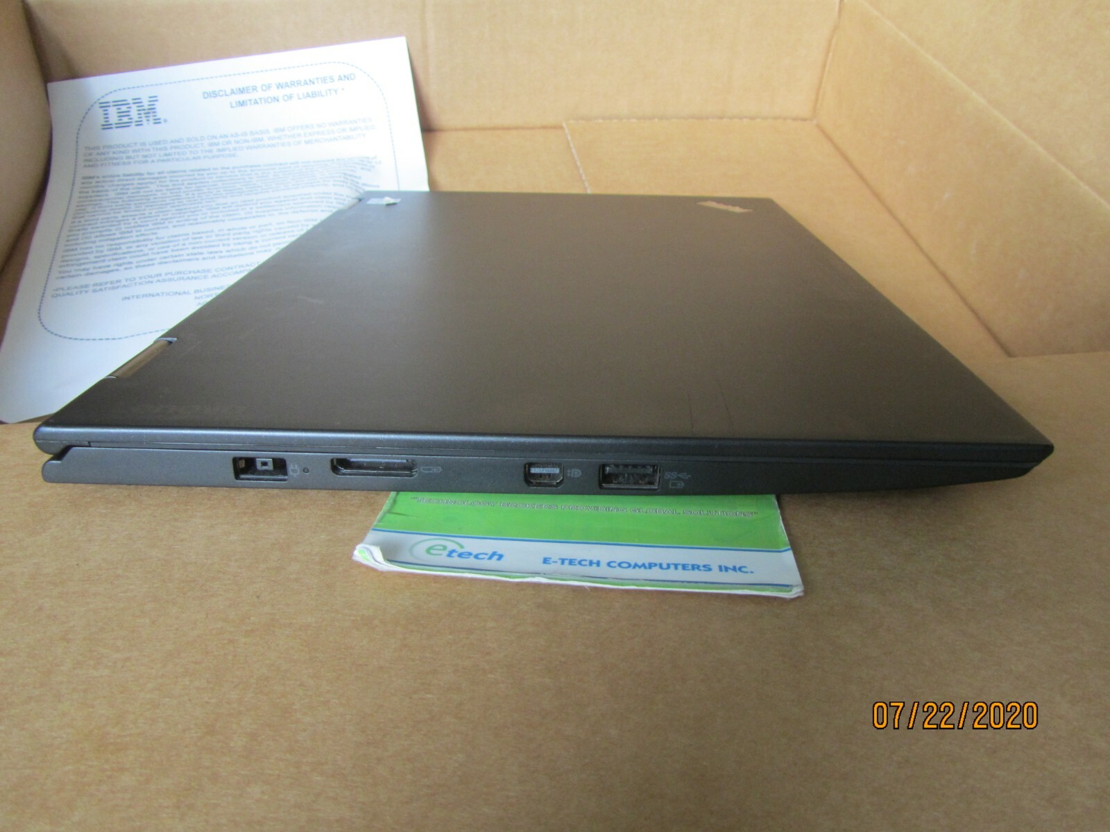 ThinkPad X1 Yoga i5-6300U 8GB RAM 512GB SSD, 14″ WQHD 2560×1440 Touch LCD Win10