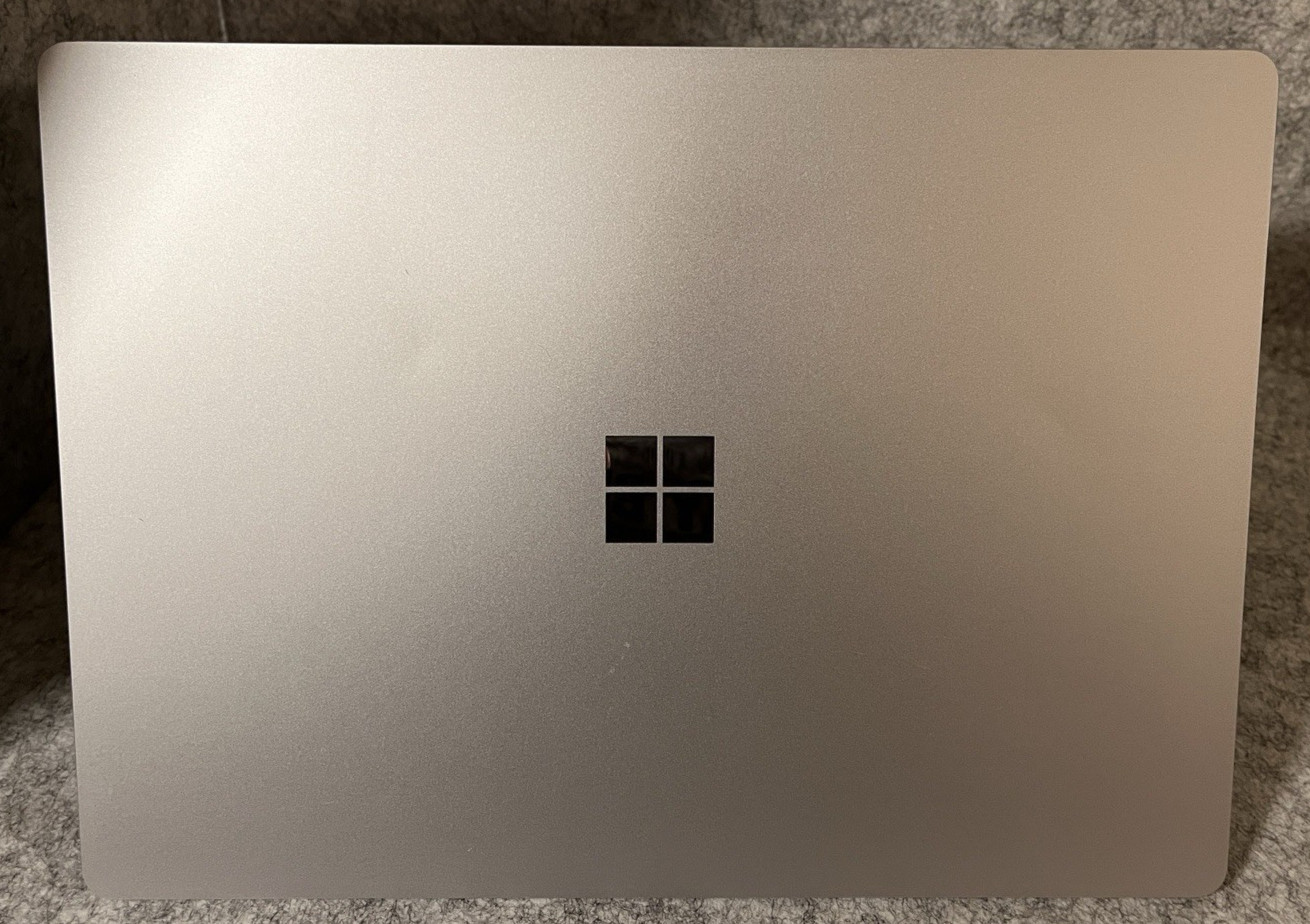 Microsoft Surface Laptop 3 i7-1065G7G @ 1.3GHz 16GB 512GB SSD W-11 Pro Silver