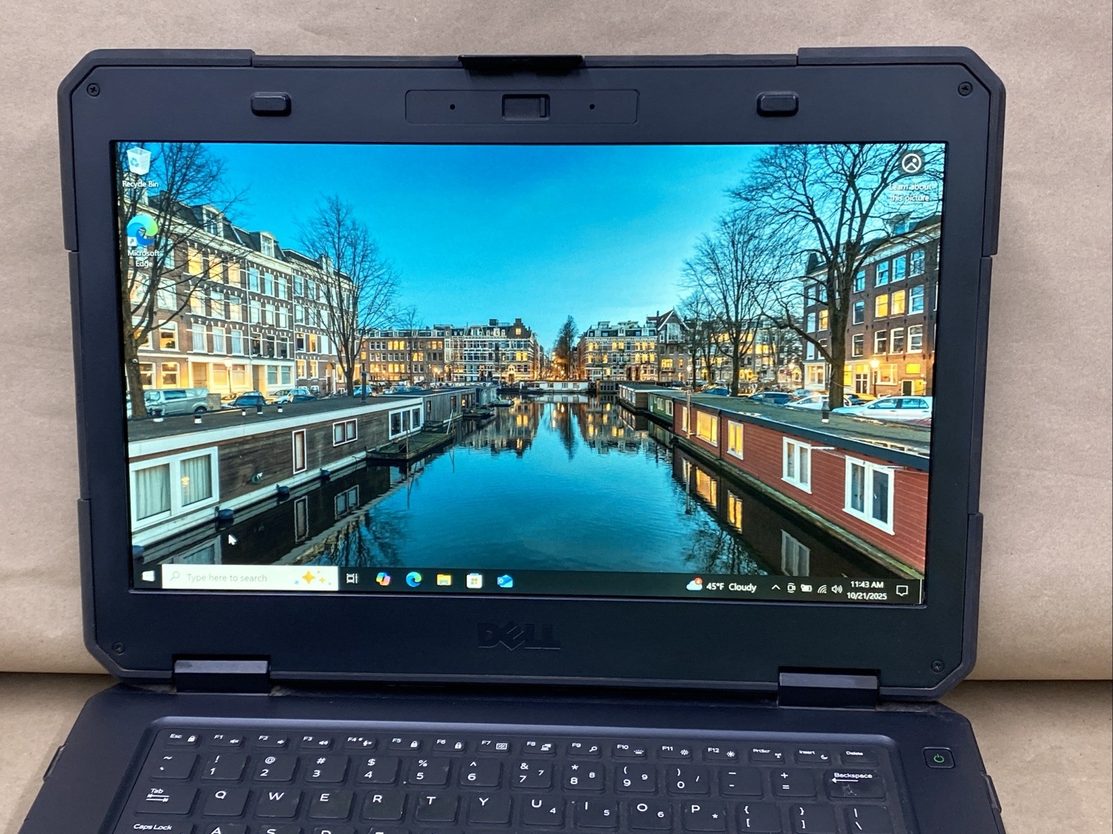 Dell Latitude 5414 – 14″ FHD – i7-6600U – 16GB – 256GB SSD – Win 10 Pro – READ