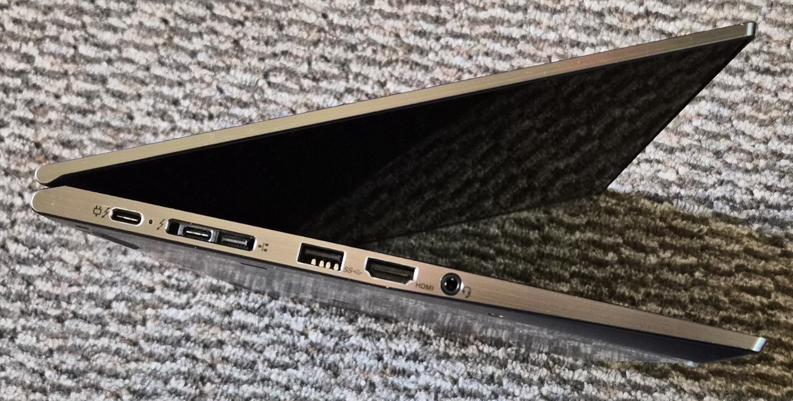 Lenovo ThinkPad X1 Yoga Gen 5, i7 16GB 1TB, 14″ Touch/Stylus 2-in-1, Windows 11