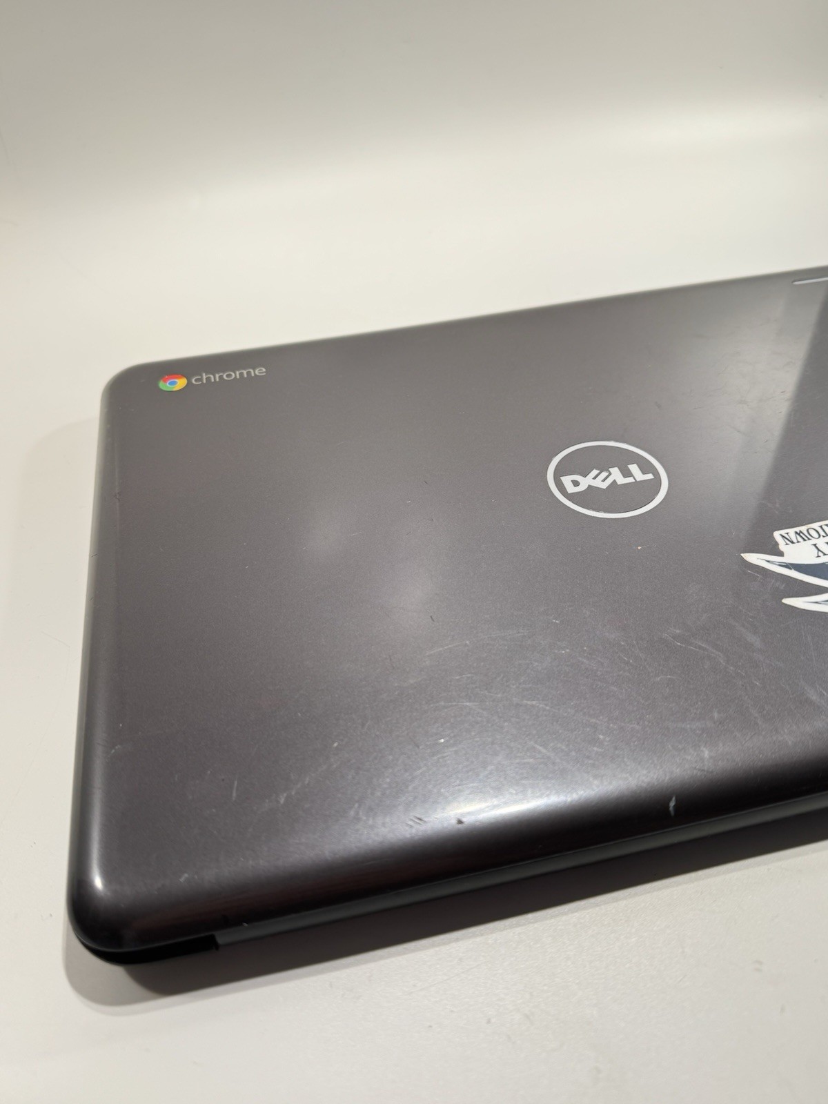 *READ* Dell Chromebook 13 3380 P80G 13.3″ Intel i3-6006U @2.0GHz 16GB eMMC