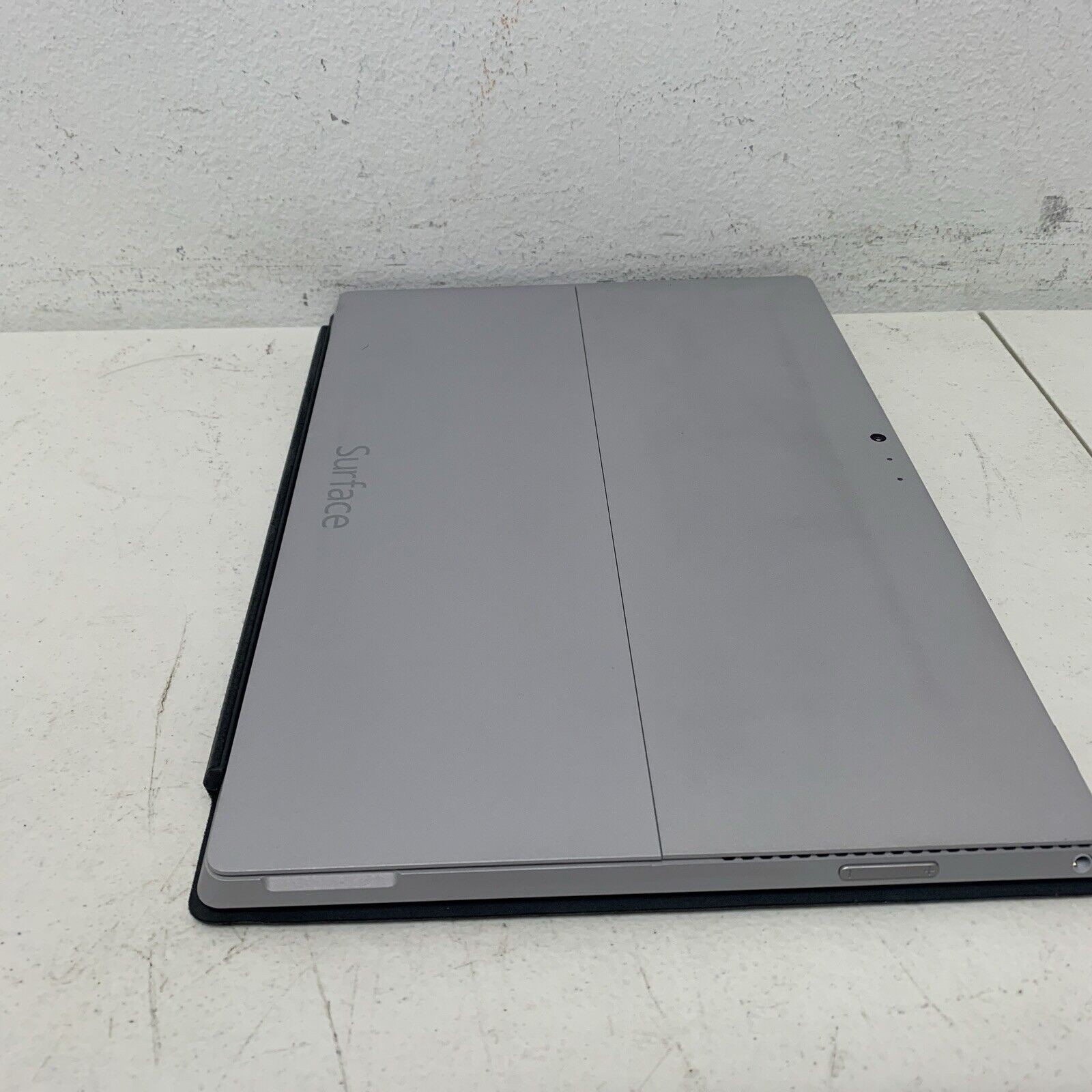 Microsoft Surface Pro 1796 i5-7300U 2.60GHZ 4GB RAM 128GB SSD WIN 11