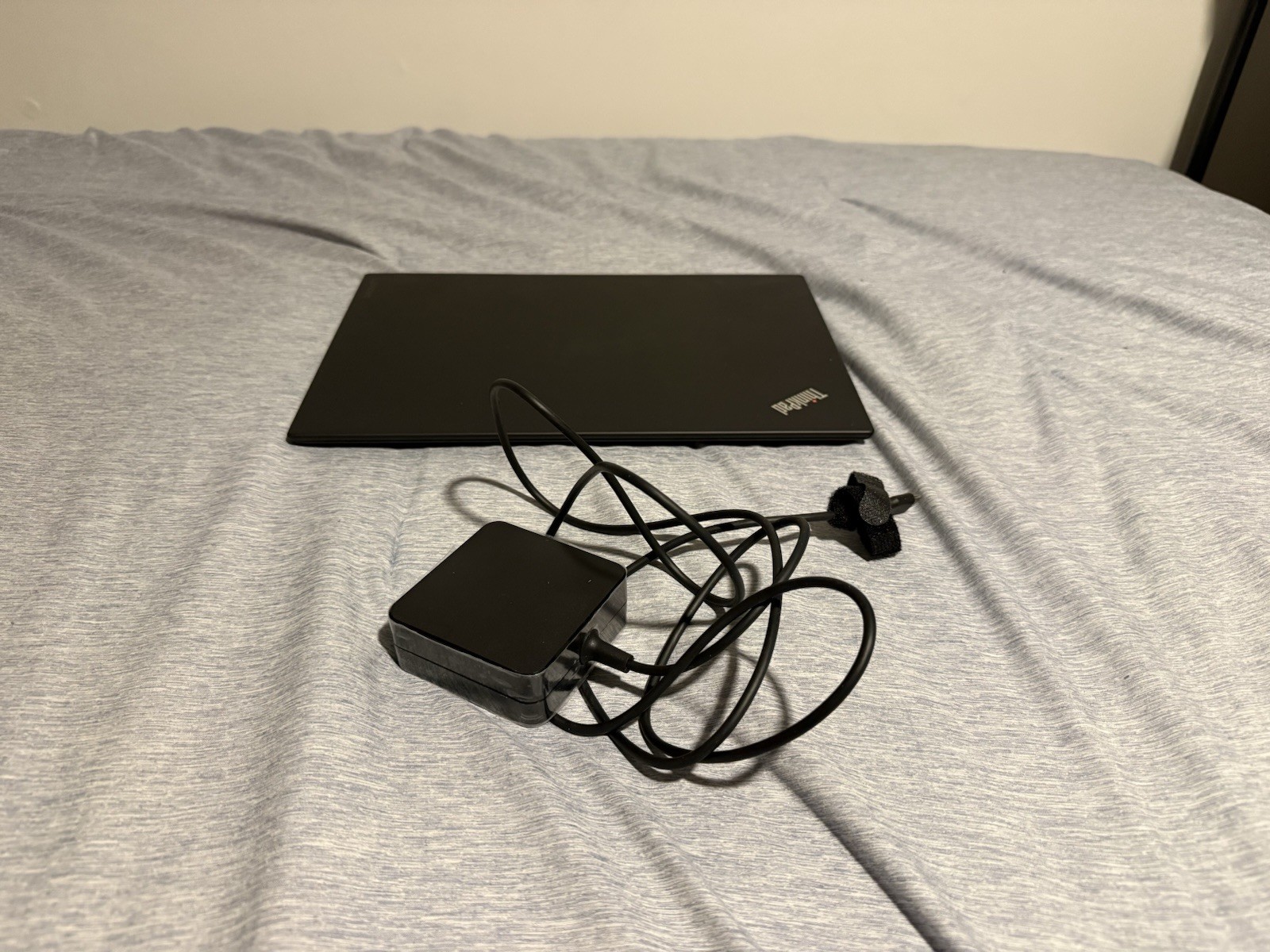 Lenovo ThinkPad X1 Carbon Black Laptop Workstation Casual Computing