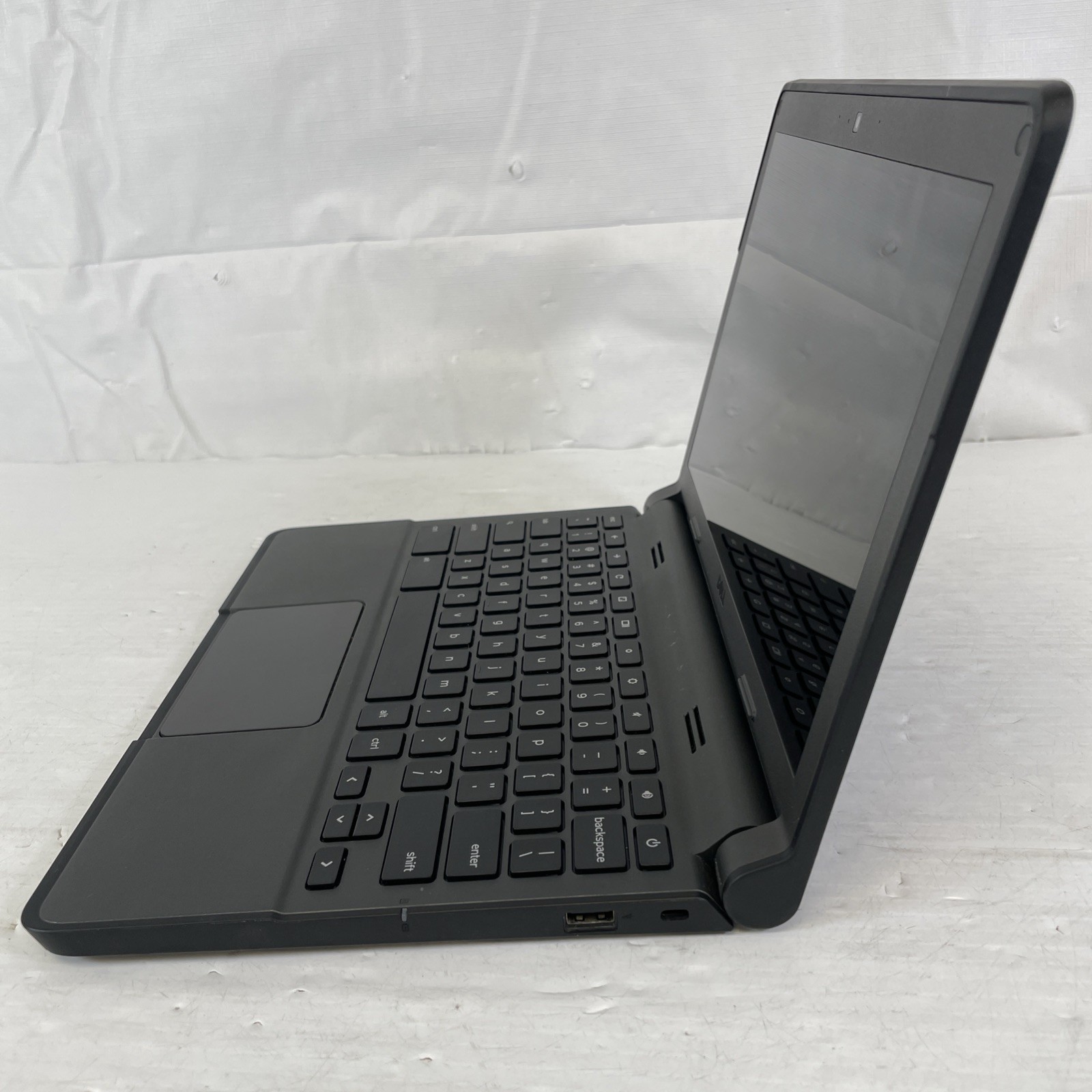 Dell Chromebook 11 3120 Laptop Intel Celeron N2840 2.58GHz 4GB RAM 16GB eMMC SSD
