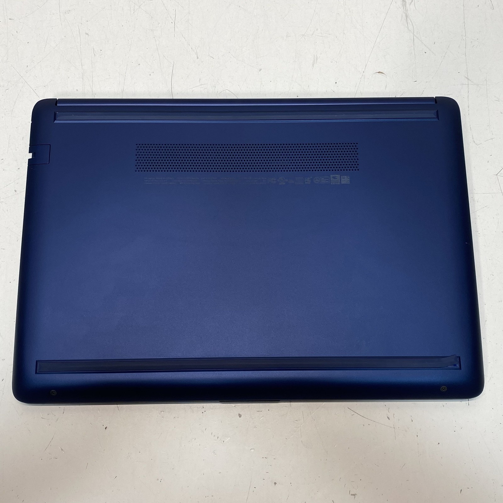 HP 14-cf2111wm 14″ Laptop Blue Intel Processor Windows 11 Factory Reset