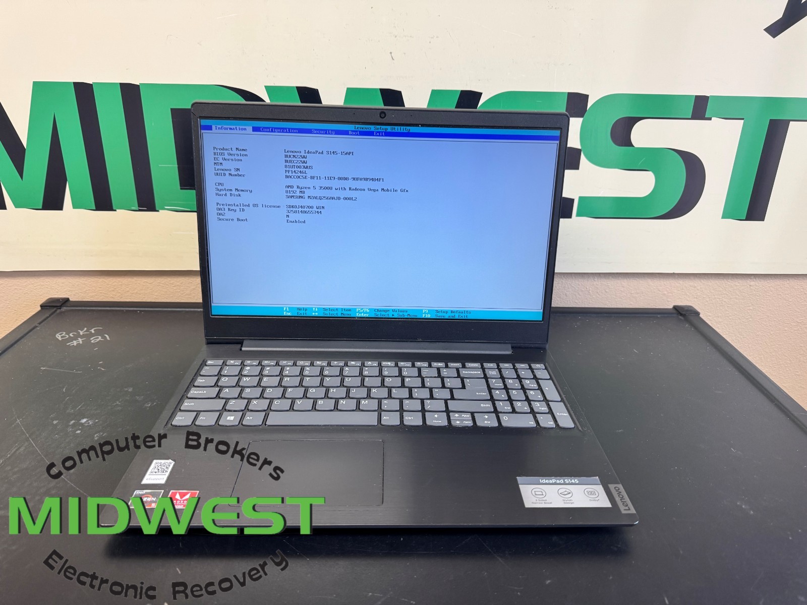 Lenovo IdeaPad S145-15API AMD Ryzen 5 3500U 2.1GHz 8GB 256GB SSD