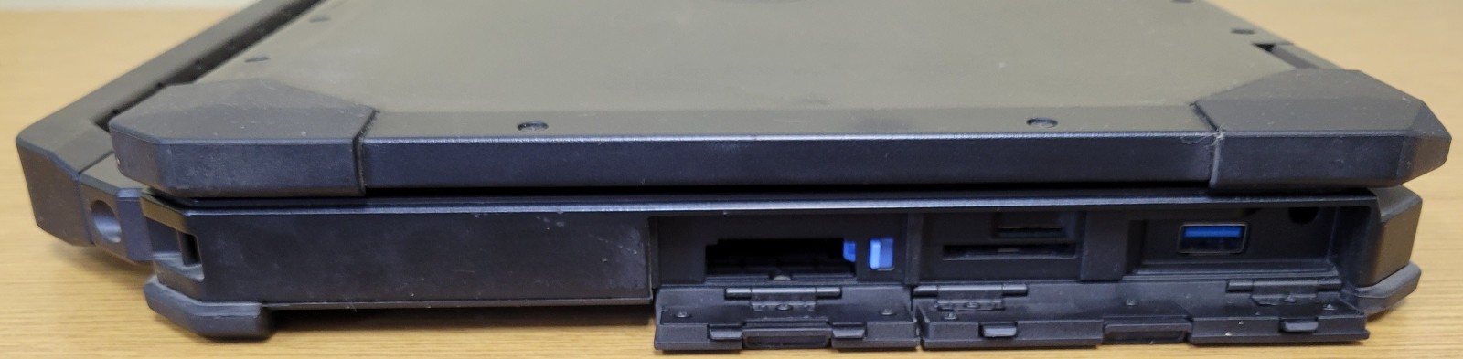 (Lot of 2)Dell Latitude 5420 Rugged i3/i5-7th & 8th Gen 1.7/2.70GHz 8/16GB No OS