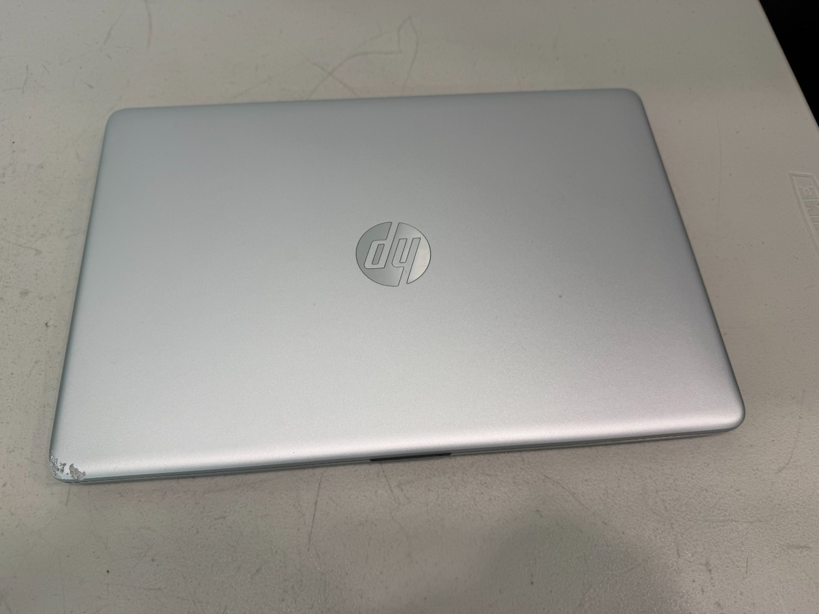 HP 15-dw1000 15.6″ Laptop Celeron N4020 4GB RAM 128GB SSD Windows 11