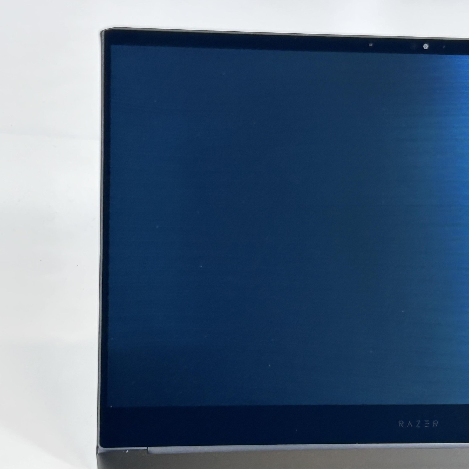 Razer Blade 15 Advanced 4K TOUCH i7-9750H 2.60GHz 16GB 1TB SSD RTX 2080 Max-Q