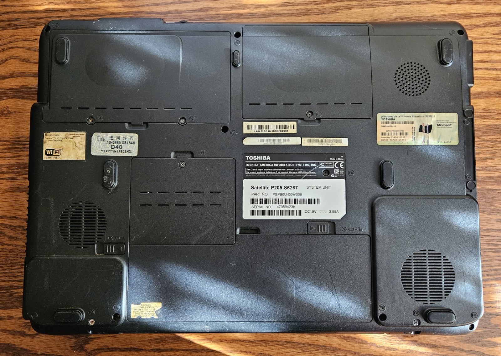 Toshiba Satellite Laptop P205-S6267 w/Power Adapter Working As Is No HDD