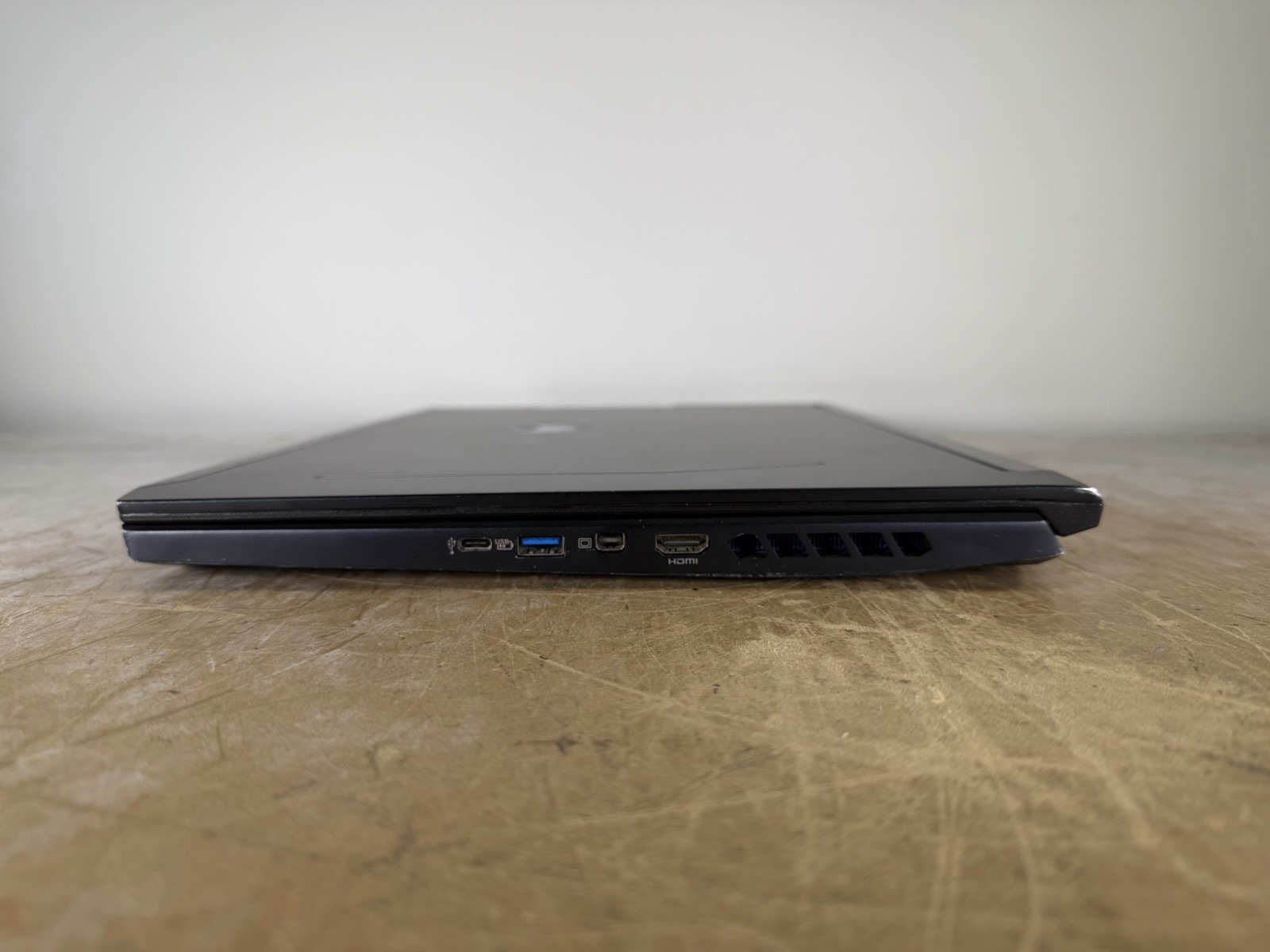 ACER PREDATOR PH317-54 i7-10750H @ 2.60 GHz, 8GB RAM, NO HDD/OS – (FOR PARTS)
