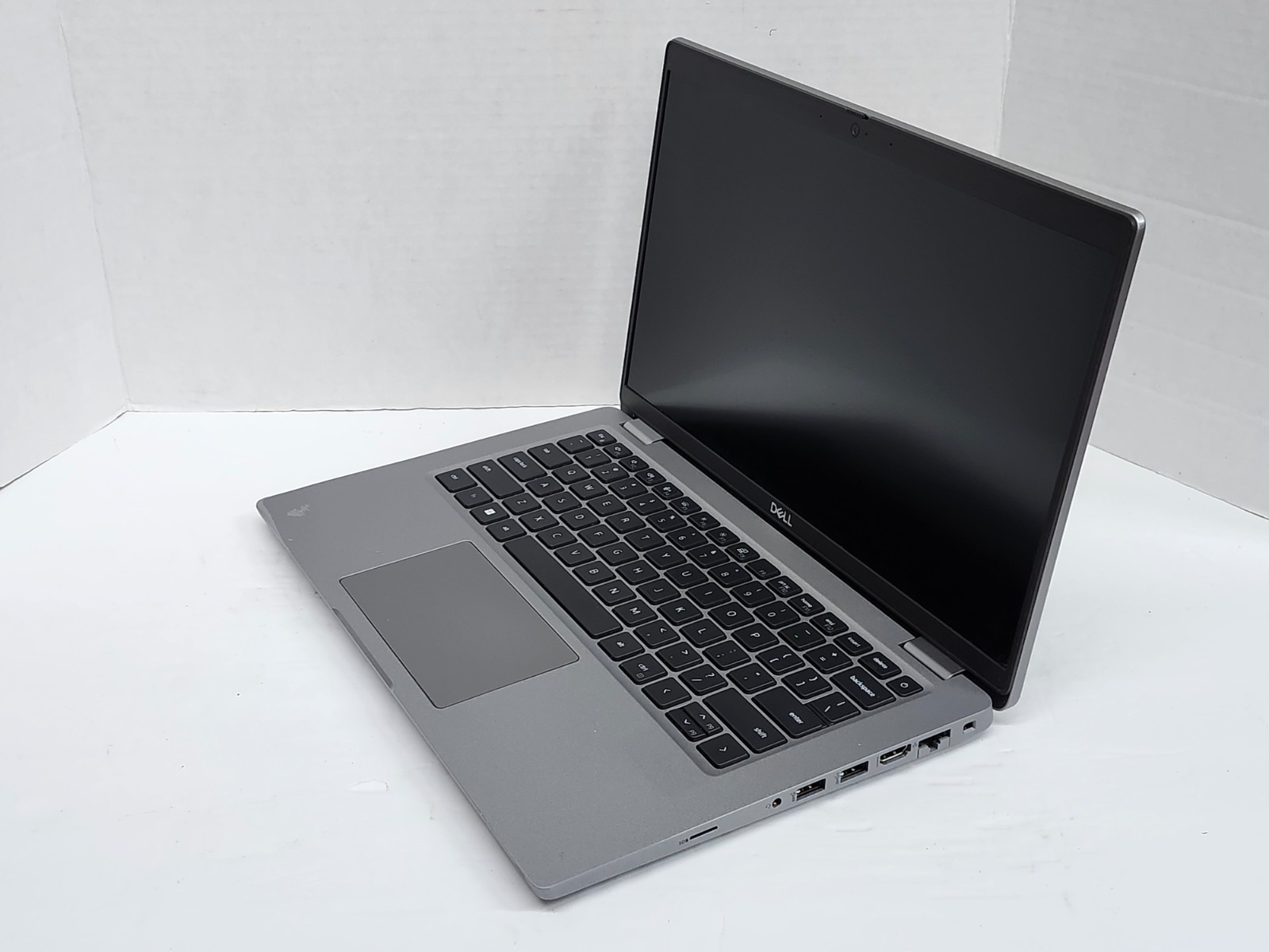 Dell Latitude 5430 Laptop – Core i7-1255U 16GB 256GB SSD Webcam Backlit Sp1