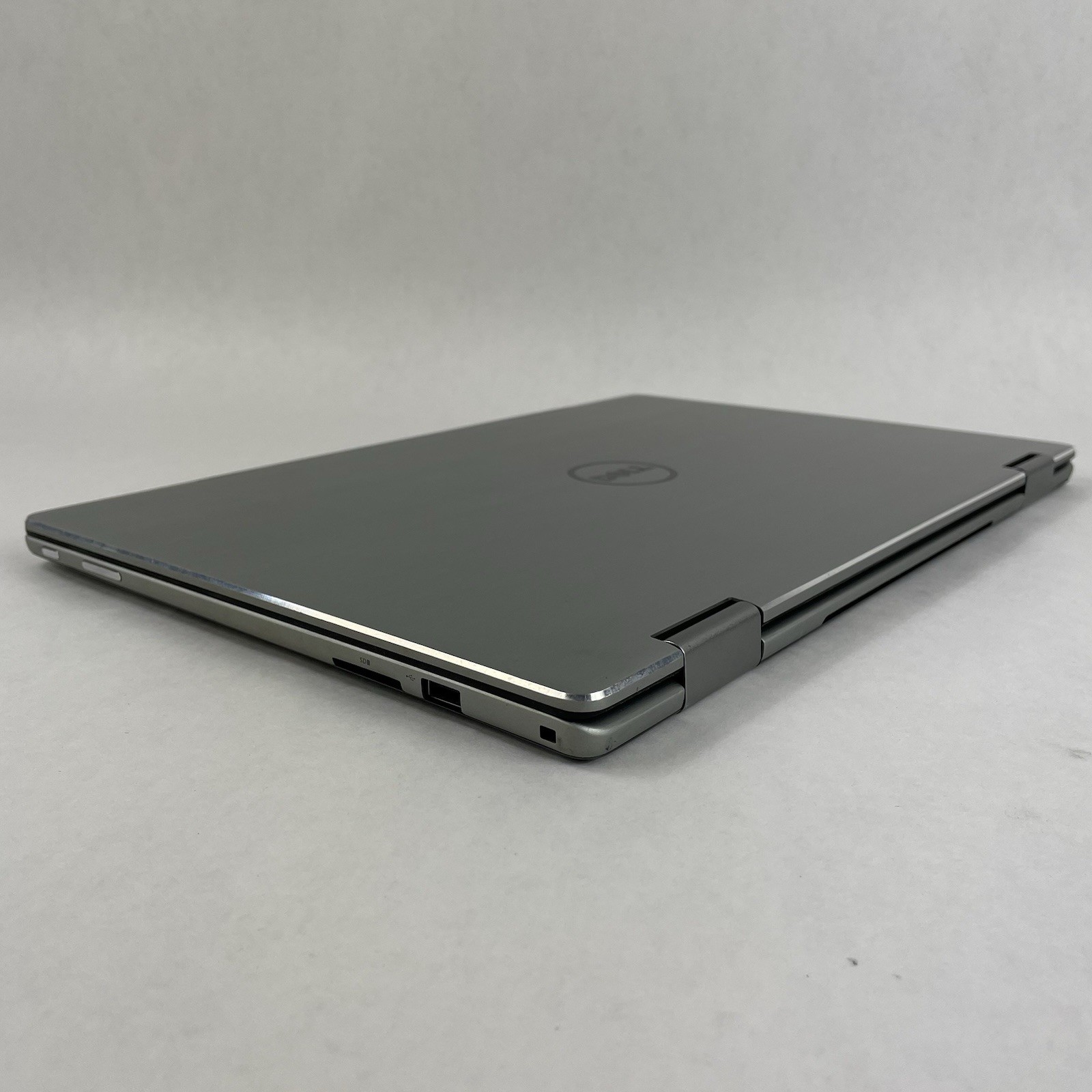 Dell Inspiron 15-7569 15.6″ i5-6200U 2.30 GHz 8 GB RAM No SSD/OS/AC/Batt