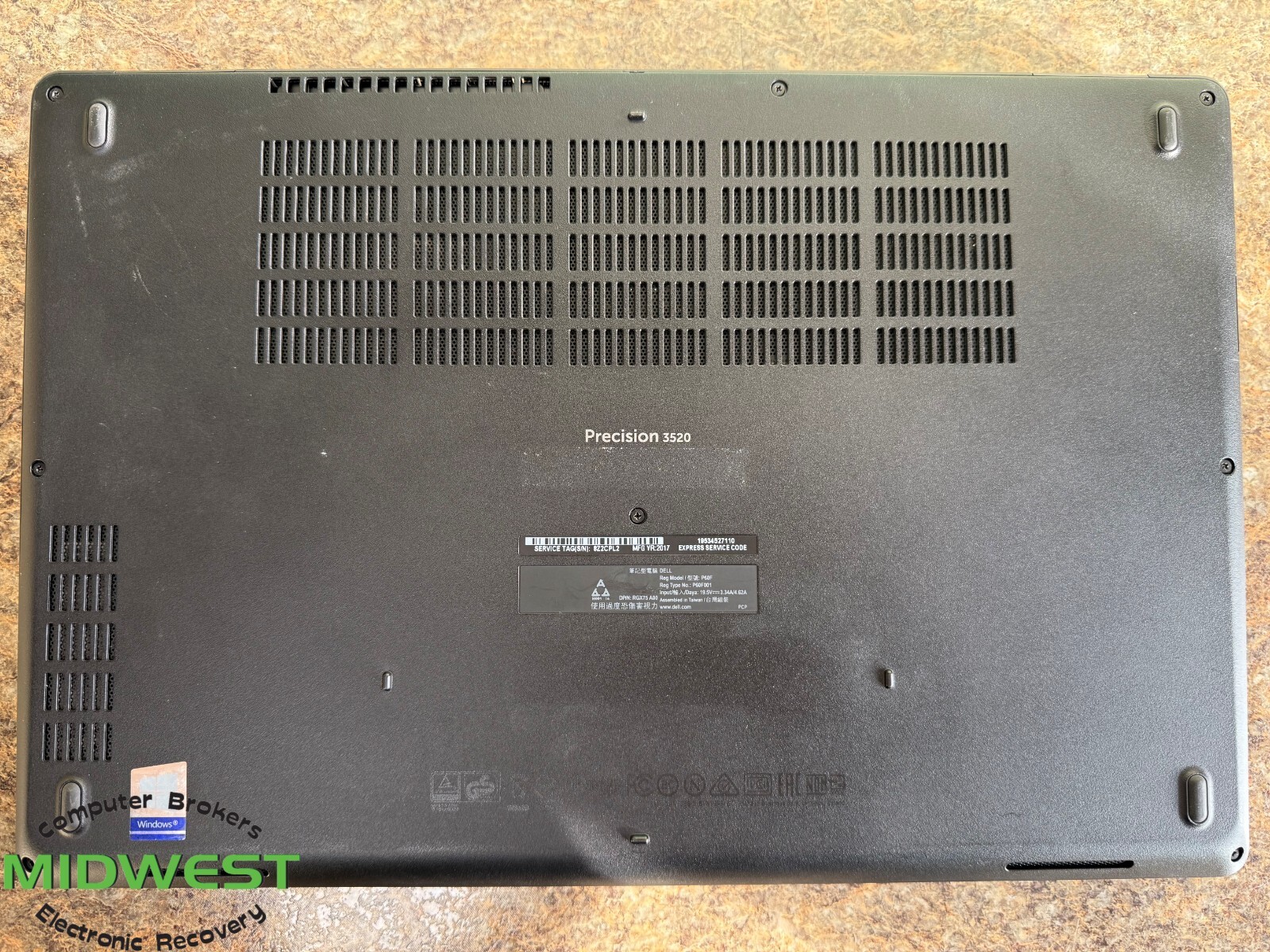 Dell Precision 3520 i5-7440HQ 2.8GHz 16GB 256GB SSD
