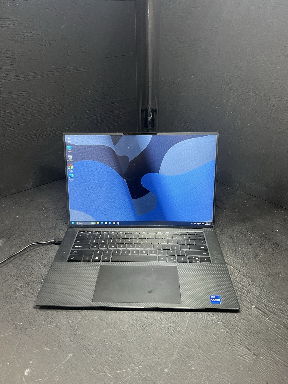 Dell Precision 5560 i7-11800H 2.30GHz 32GB RAM 1TB SSD Laptop Windows 11 Pro