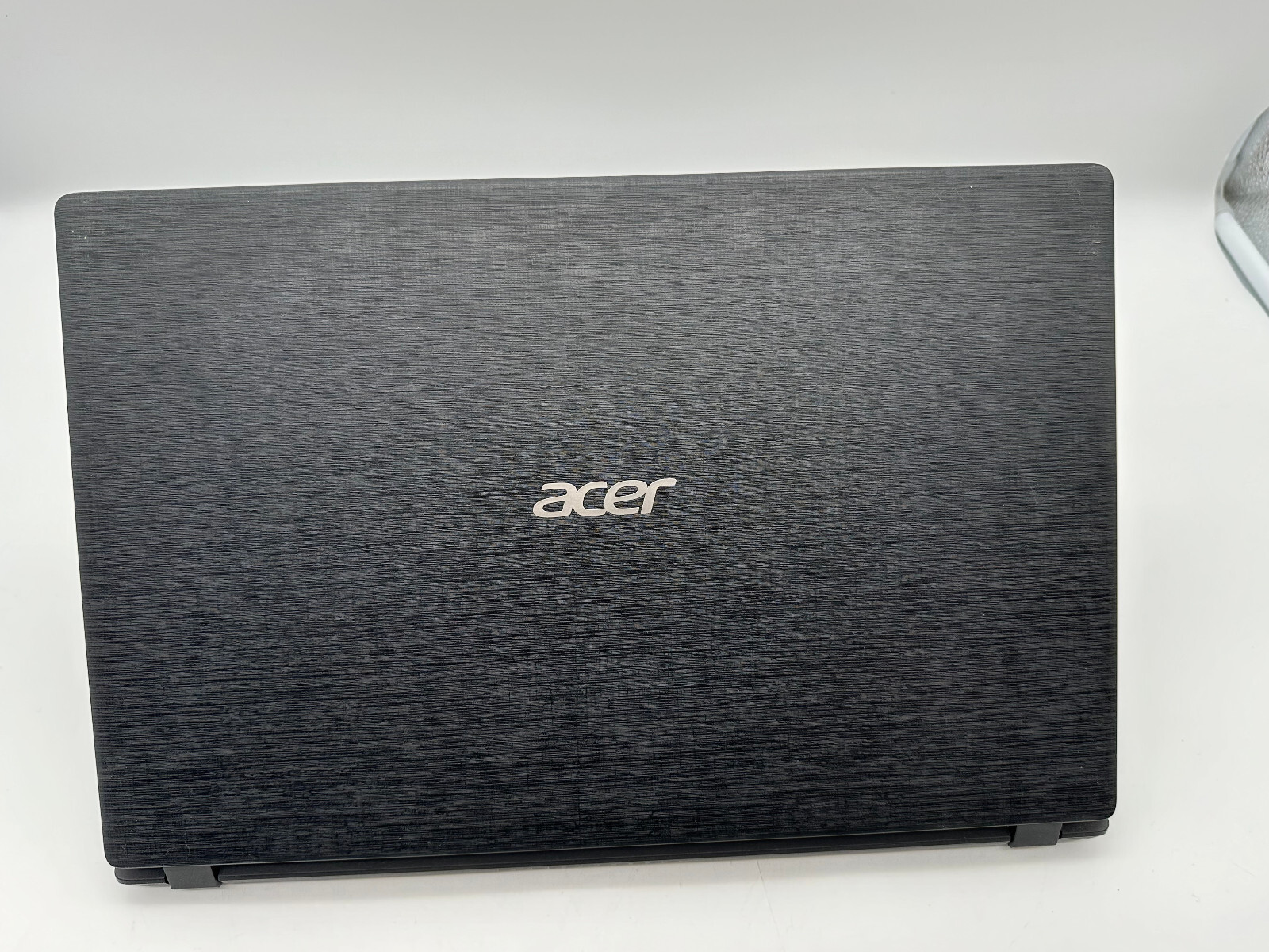 Acer Aspire A315-21 Laptop AMD A9-9420 Radeon R5 8GB RAM NO HDD