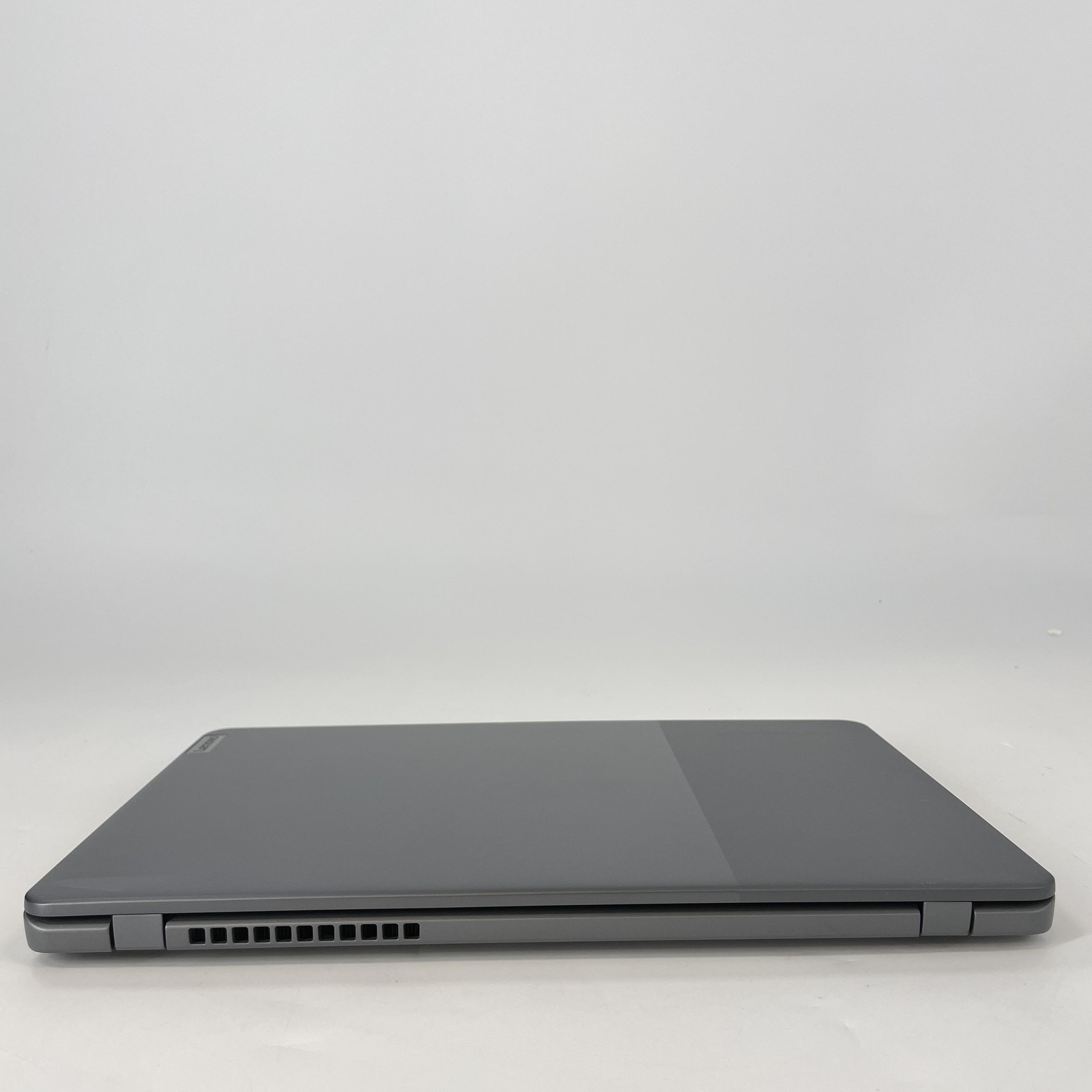 Lenovo IdeaPad Slim 3 14 FHD TOUCH 3.8 GHz i3-N305 8GB 128GB eMMC Good
