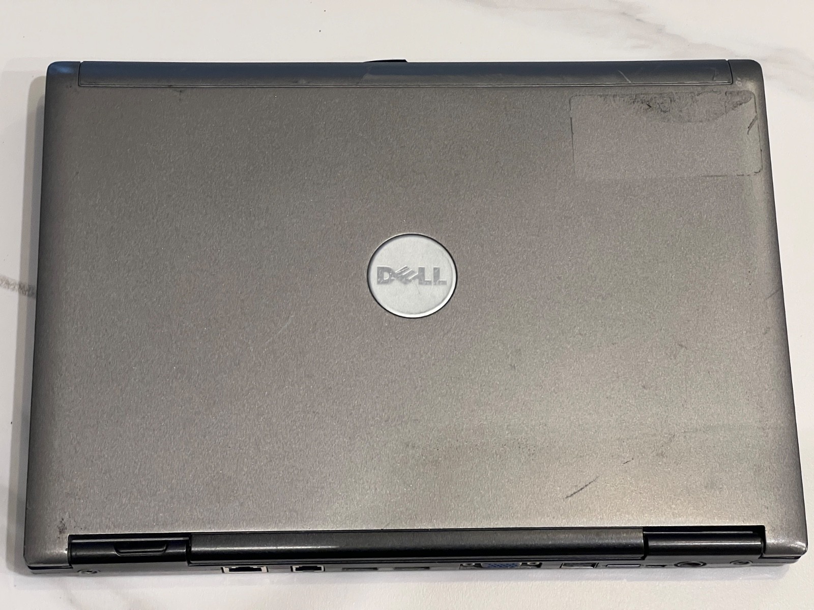 DELL LATITUDE D420 INTEL CORE DUO 1.2GHz 1.5GB RAM – No HDD – Battery Good
