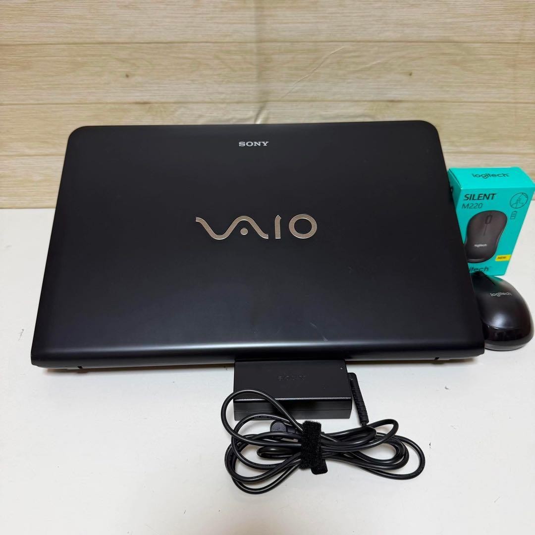 SONY VAIO Core i7 Notebook Laptop 8GB RAM Windows 11 SSD Used Japan Genuine