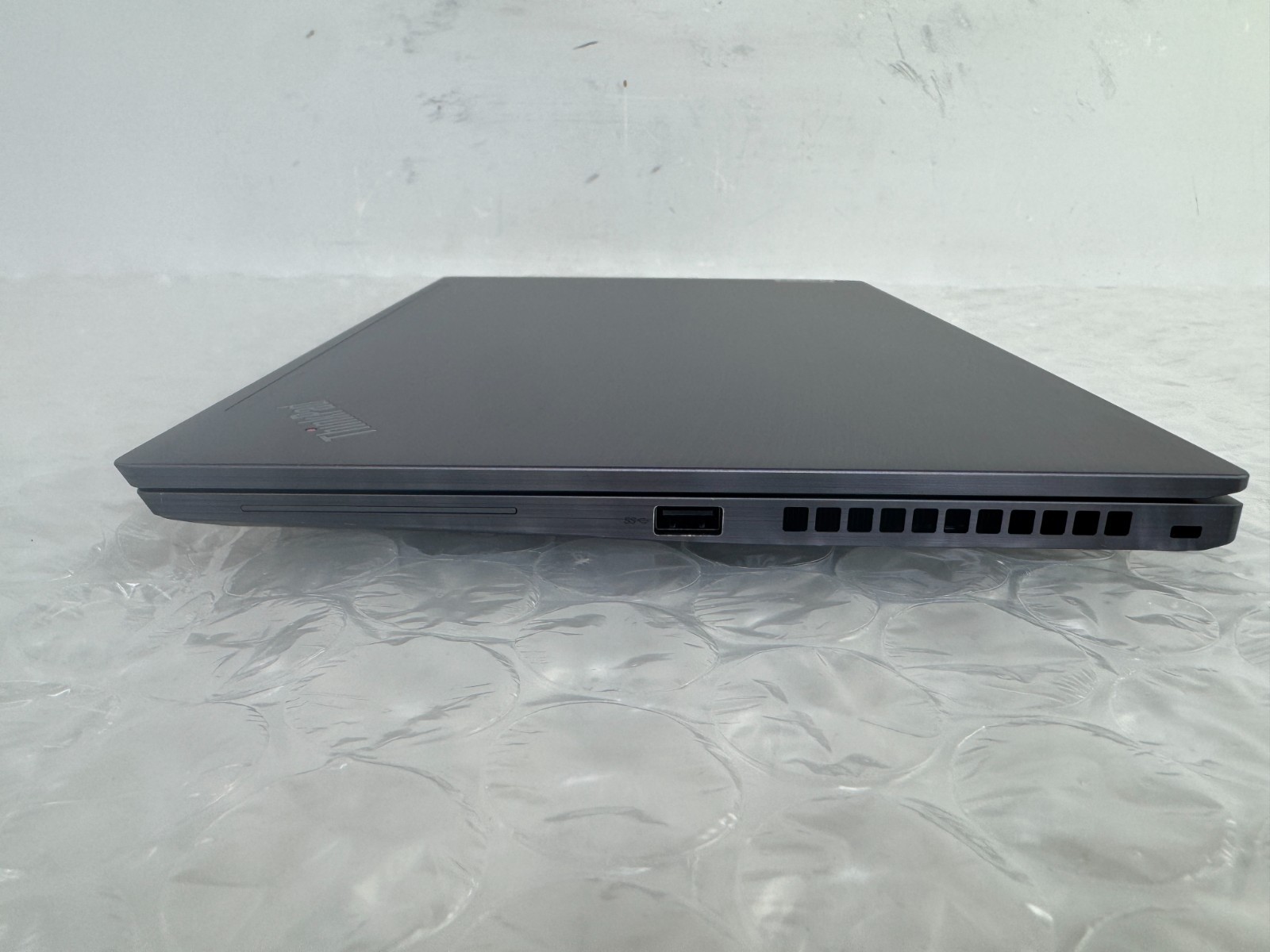 Lenovo ThinkPad T14s Gen 2 i7-1185G7 16GB 512GB SSD 14″ FHD Win 11 Pro