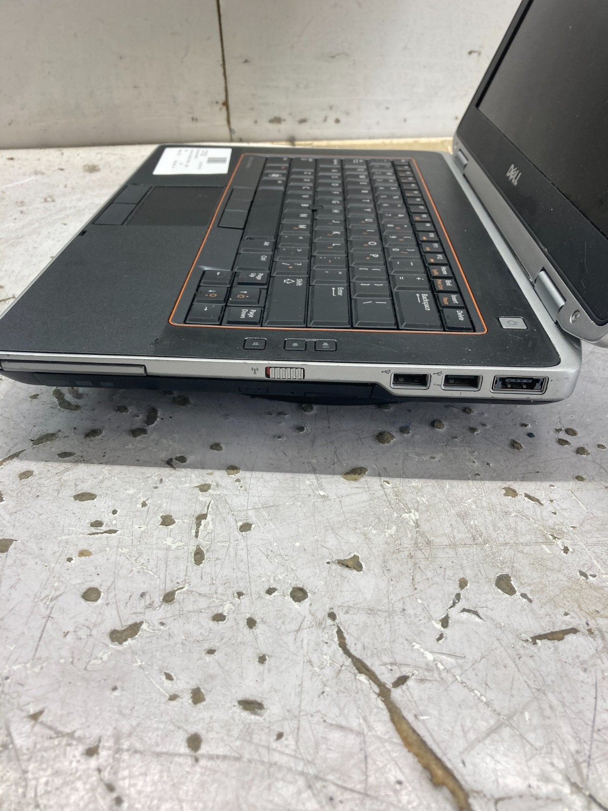 Dell Latitude E6420 Intel Core i5-2430M 2.40GHz 4GB NO HDD