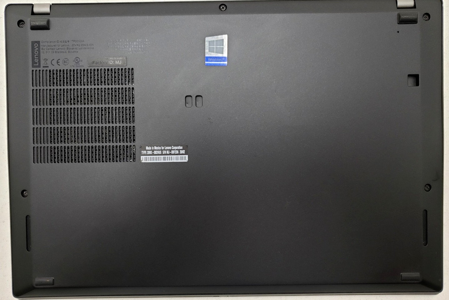 Lenovo ThinkPad T490s Intel Core i7-8565U 8GB RAM 256GB SSD Win 11 Pro Laptop PC