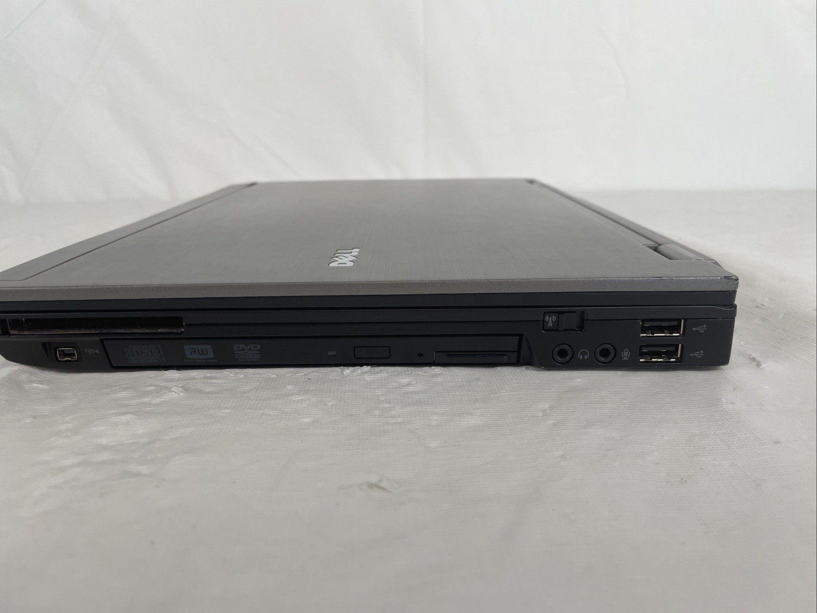 Dell Latitude E6410 | Intel i5 M 520 2.40GHz | 4GB RAM | Bad Battery