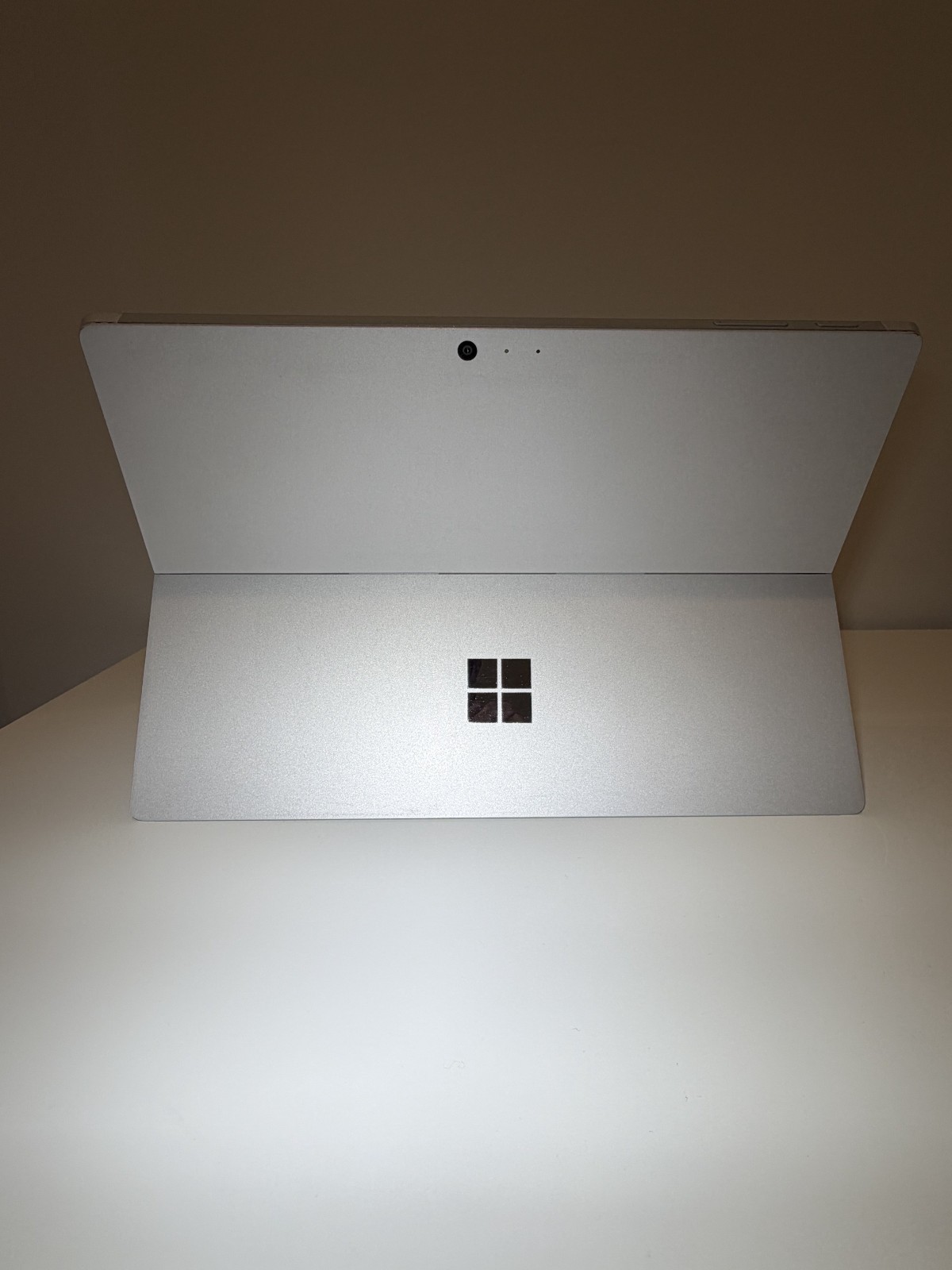 Microsoft Surface Pro 4 – i7 – 16GB RAM – 256GB + Dock + Ethernet Adapter Bundle
