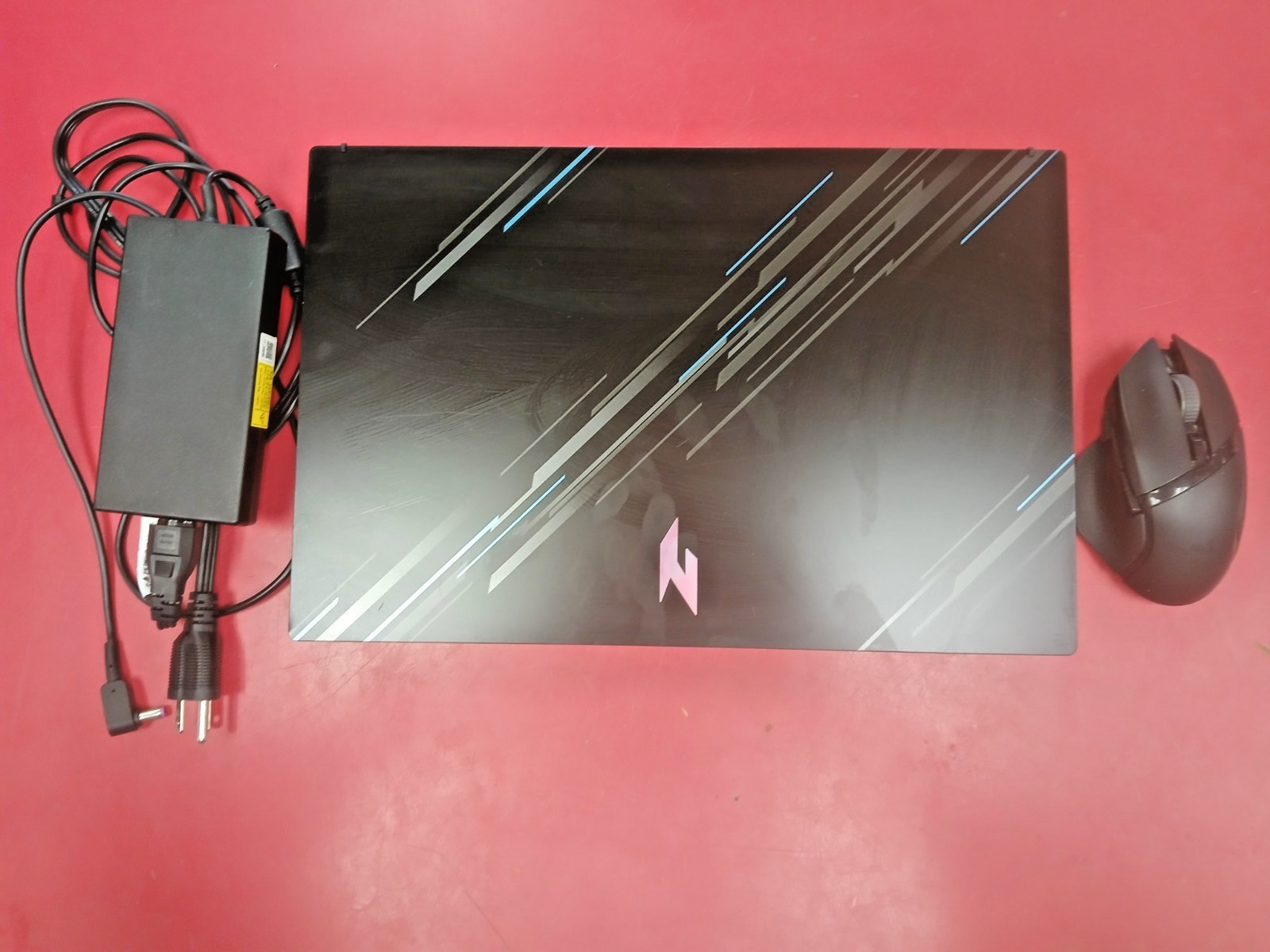 Acer Nitro V 15 ANV15-51 15.6″ i5-13420H 8GB RAM 475GB SSD GeForce RTX