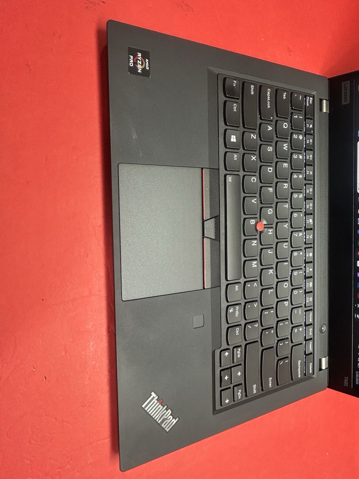 Lenovo ThinkPad T495 Ryzen 5 Pro 3500U, 16GB RAM, 256GB NVMe, Windows 11 Pro