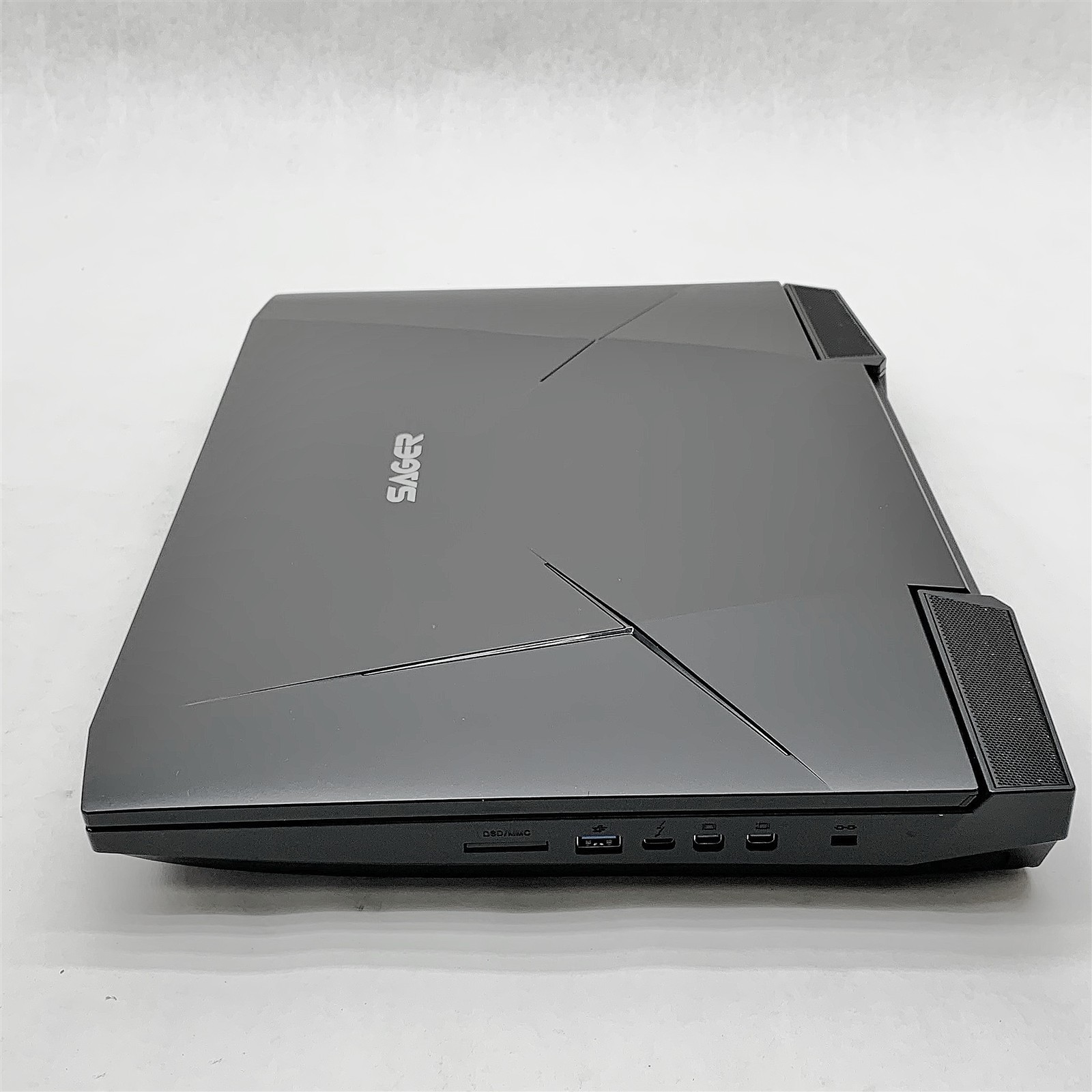 Sager P870DM Gaming Laptop i7 6700K 4.0GHZ 17.3″ FHD 32GB 512GB GTX 980 Win 11