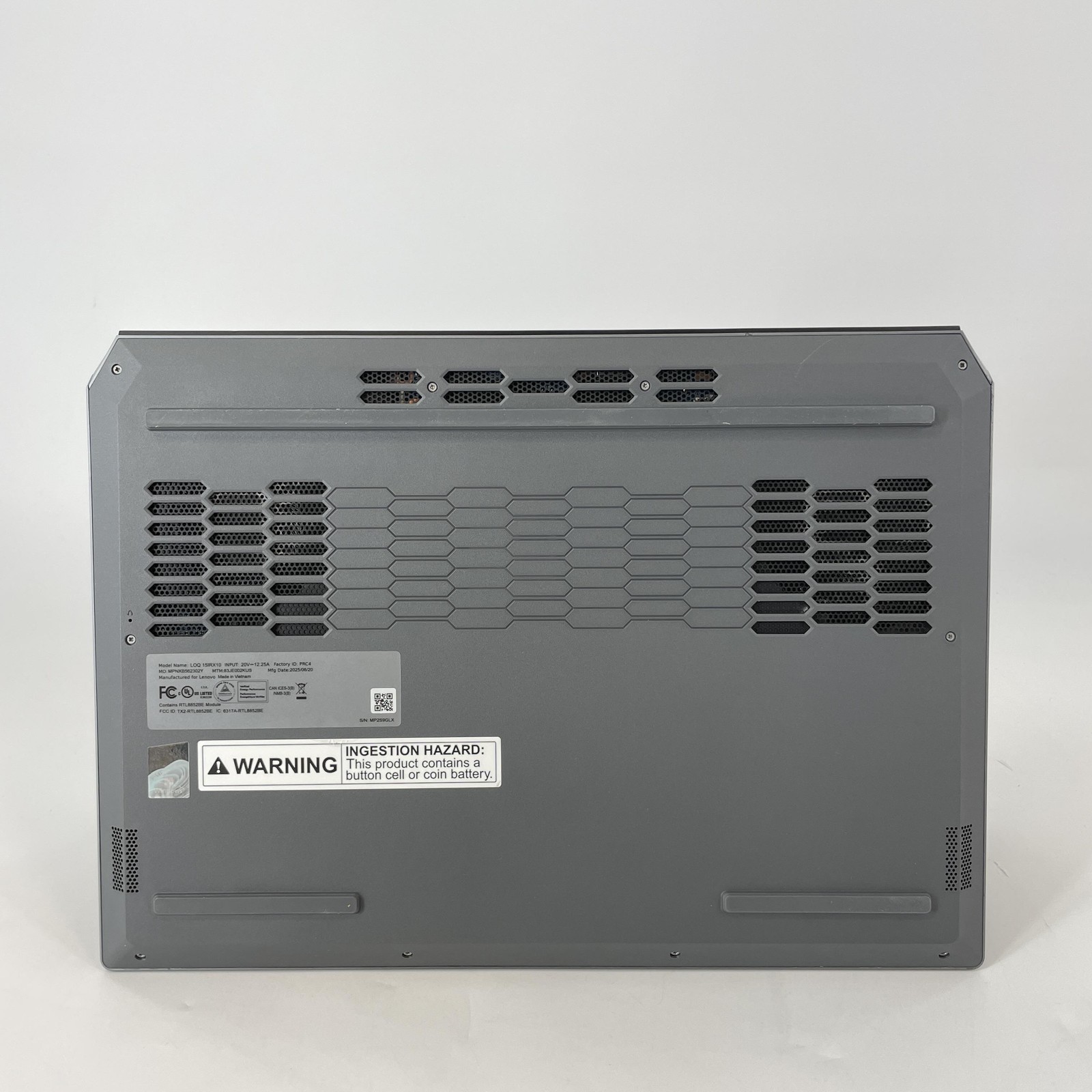 Lenovo LOQ 15 144Hz FHD 2.4 GHz i5-13450HX 16GB 2TB/512GB RTX 5050 Excellent