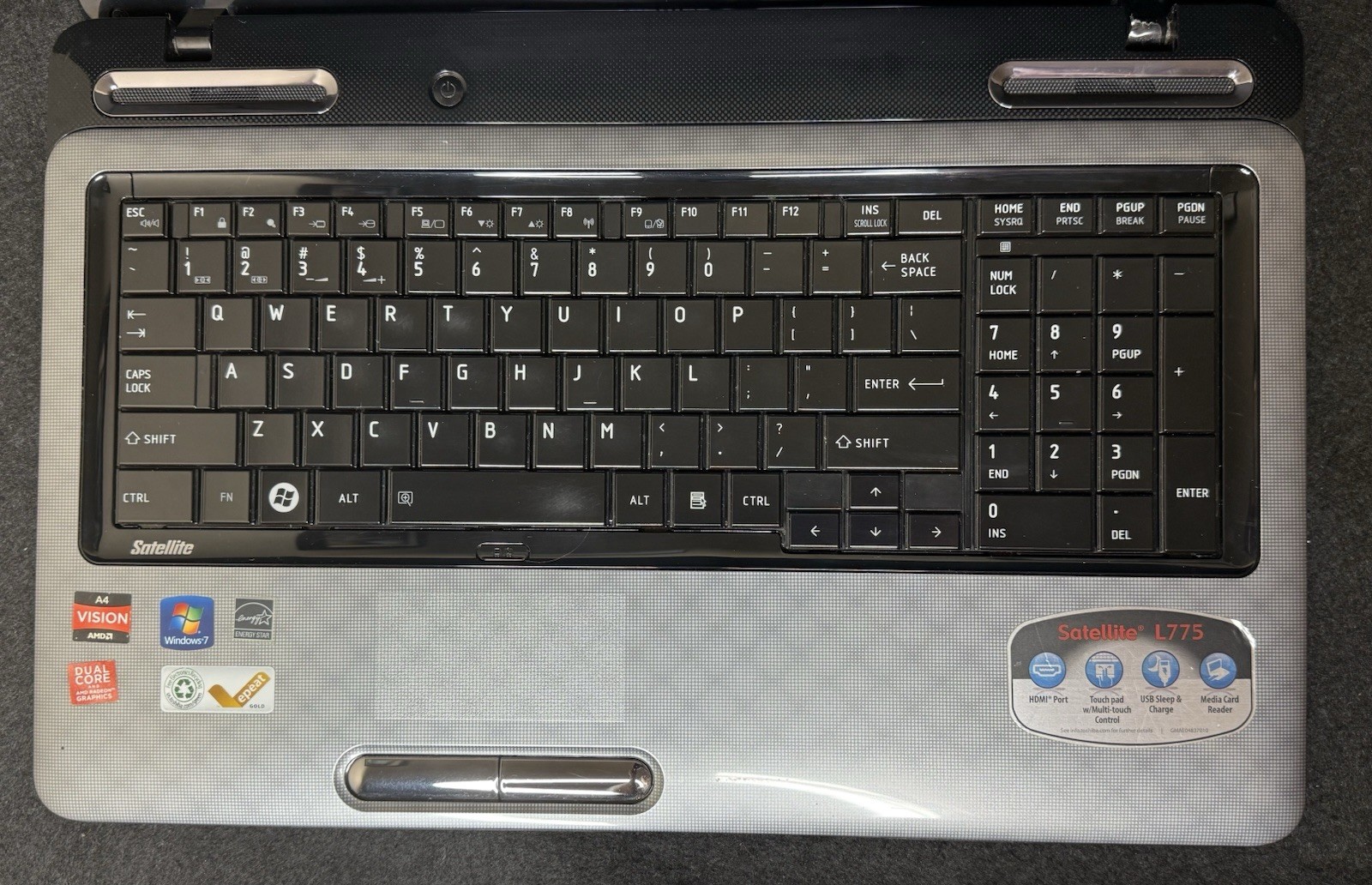 Toshiba Satellite L775 L775D-S7335 17.3″ HD LED AMD A4 For Parts No HDD