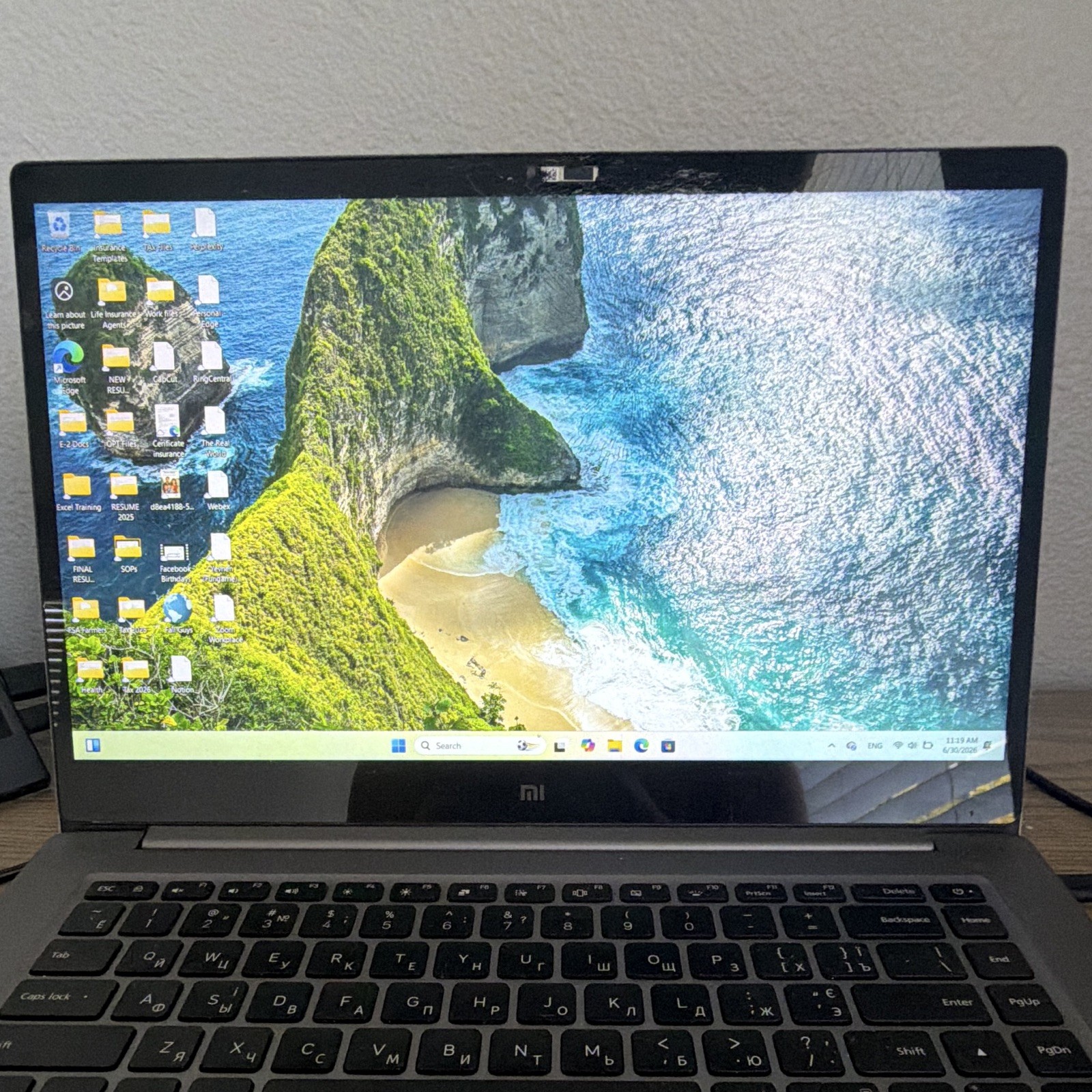 Xiaomi Mi Notebook Pro Laptop NVIDIA GPU Cracked Screen