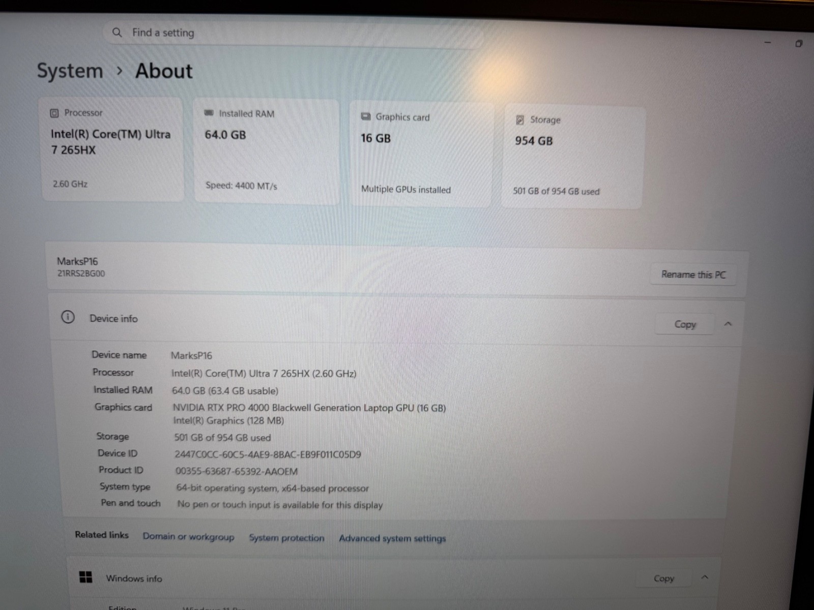Lenovo ThinkPad P16 Gen 3 FHD Ultra 7 265HX 64GB 1TB RTX PRO 4000 Blackwell 4YRW