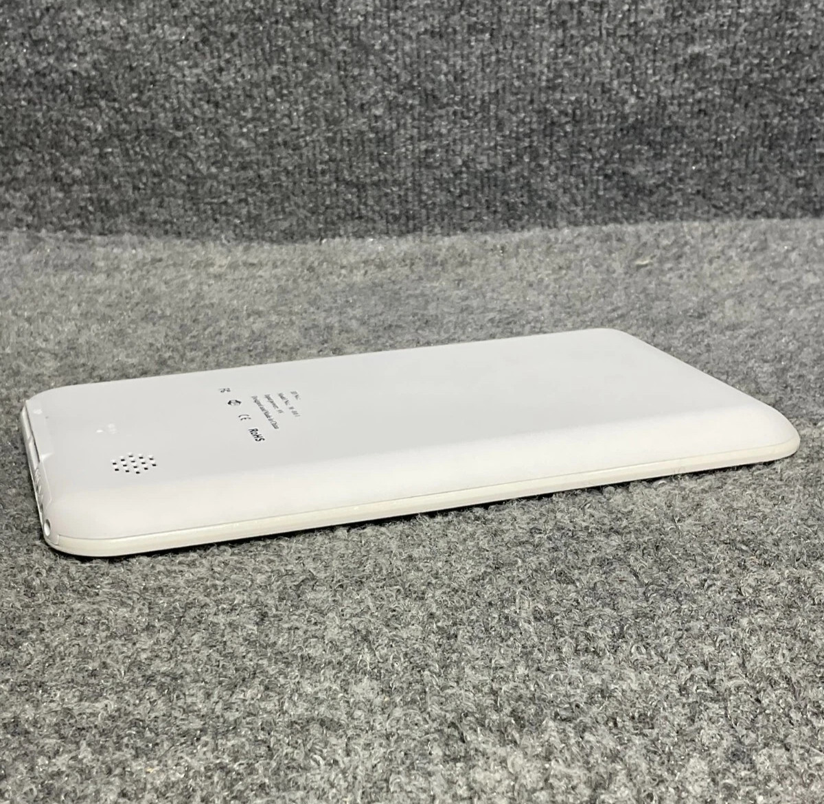 Universal Android Tablet M-001 9 Volt Touchscreen Mini White Device