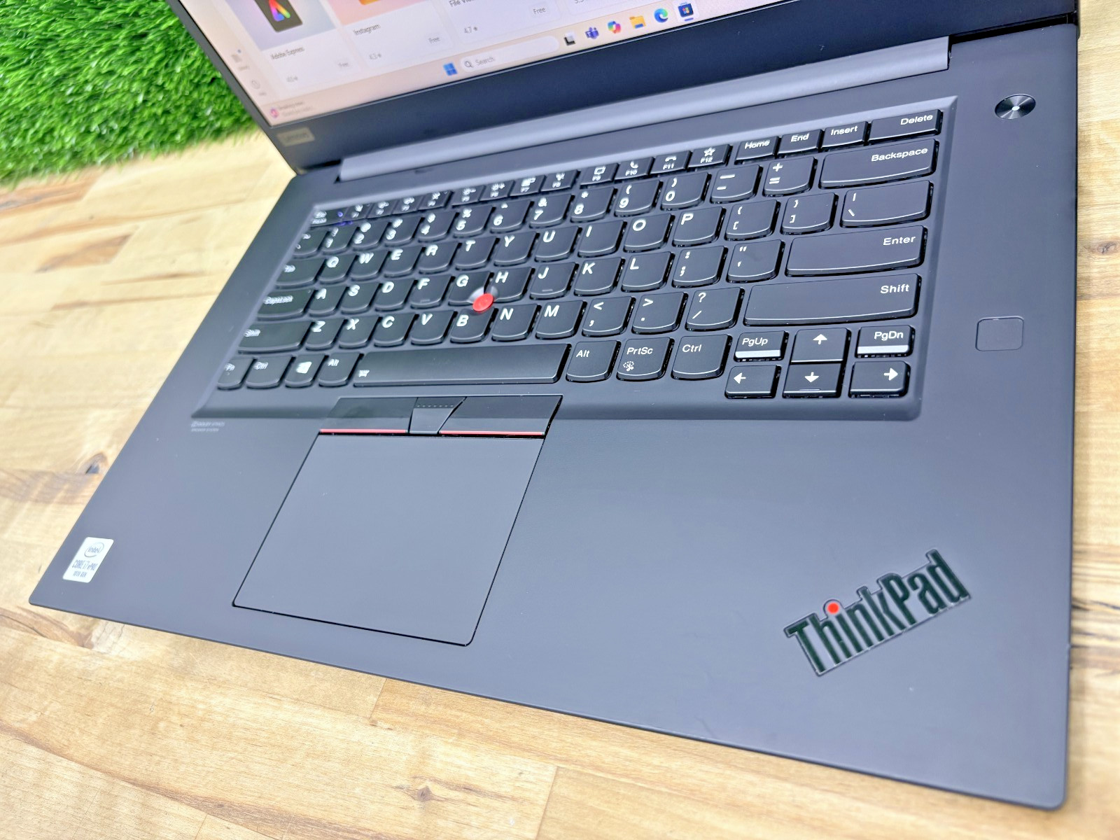 Lenovo ThinkPad P1 Gen 3 Core i7-10th Gen 2.70GHz 32GB 512GB SSD NVIDIA Q T2000*