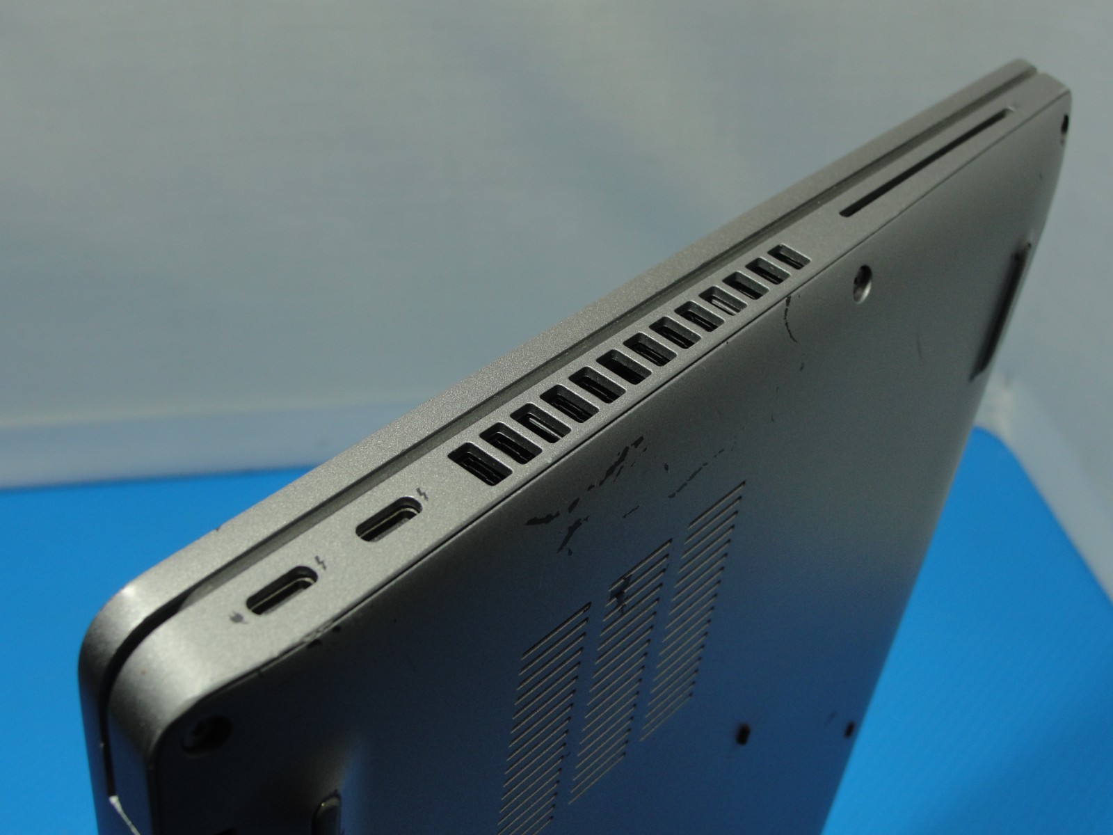 Dell Latitude 5420 14″ FHD Core i5-1145G7 2.6GHz 16GB 512G SSD Win11Pro +Charger